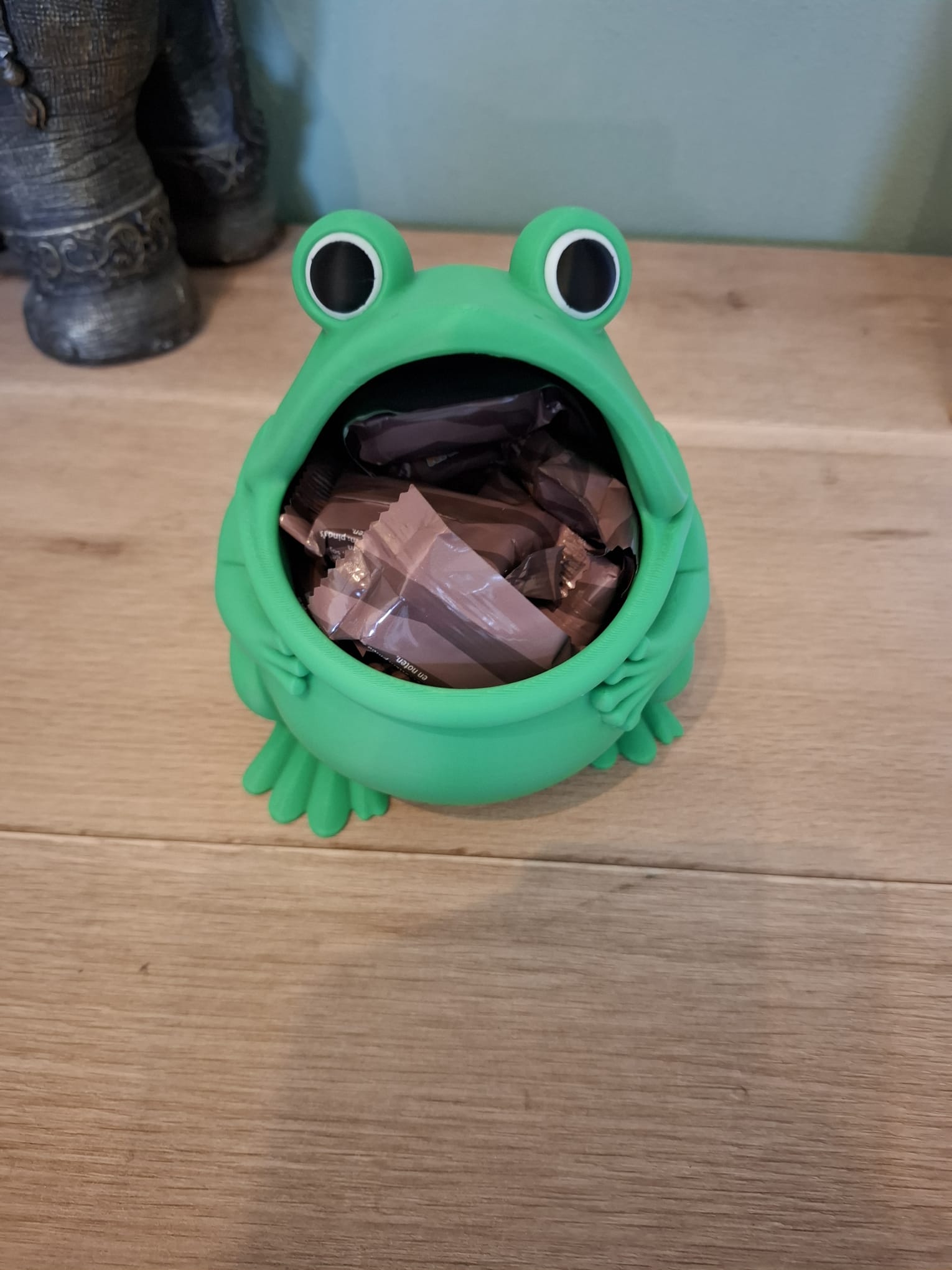 Chompy the Frog - Frog Storage Bowl & Candy Holder — miniatura 4