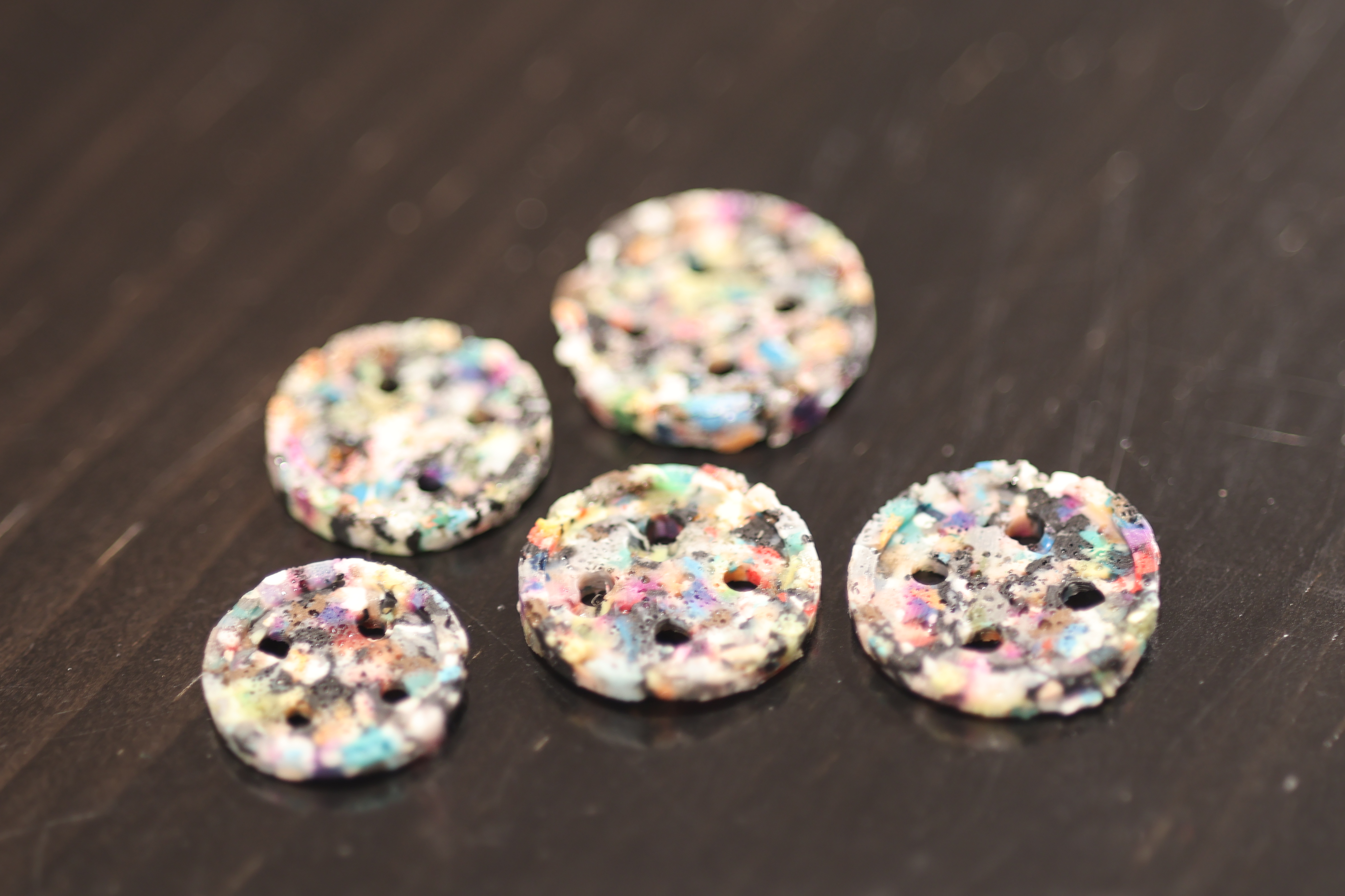 3D printable mould for silicone molding of Recycled PLA buttons