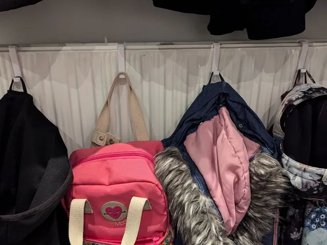 Radiator Jacket Clip