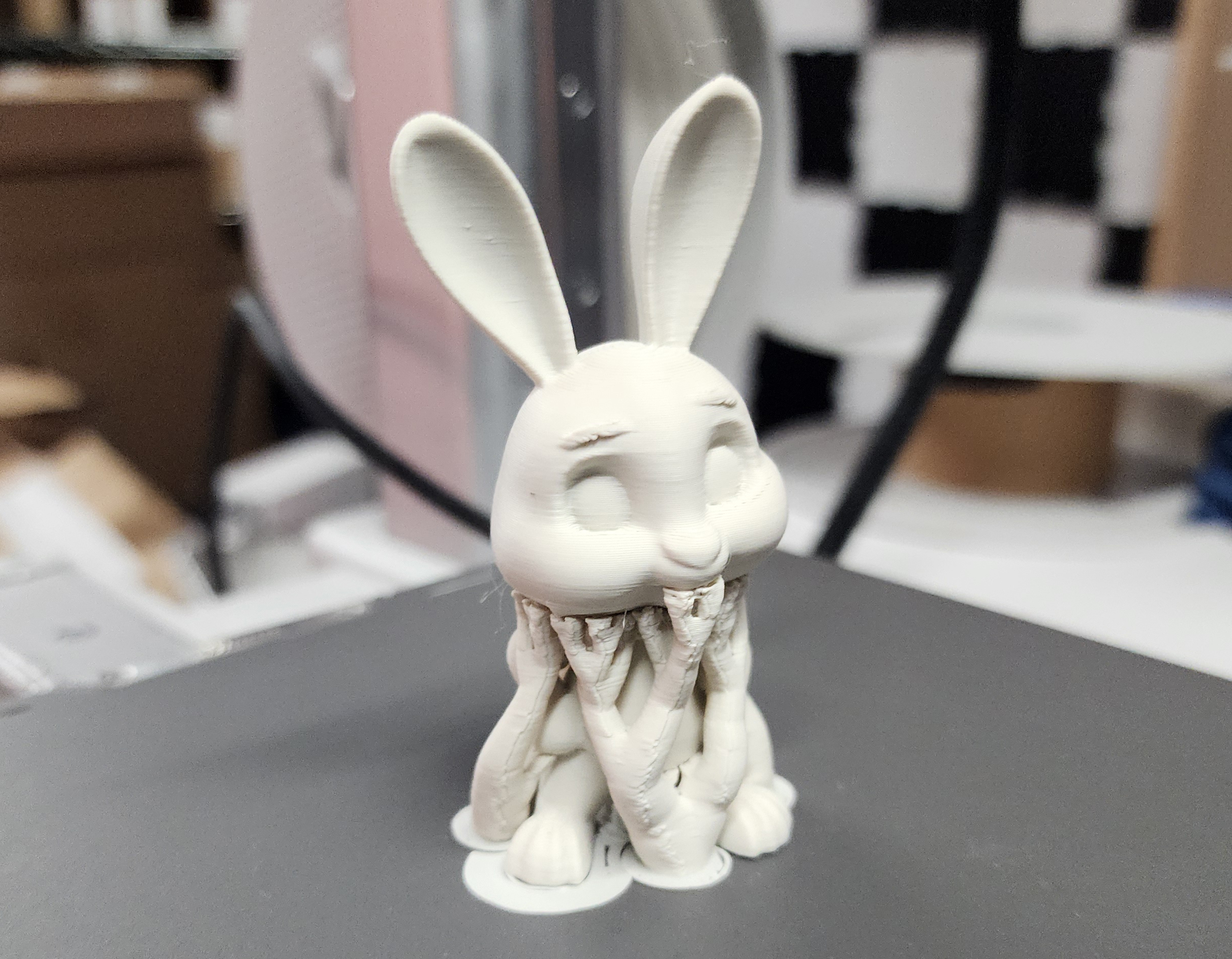 Young Cartoon Rabbit — miniatura 5