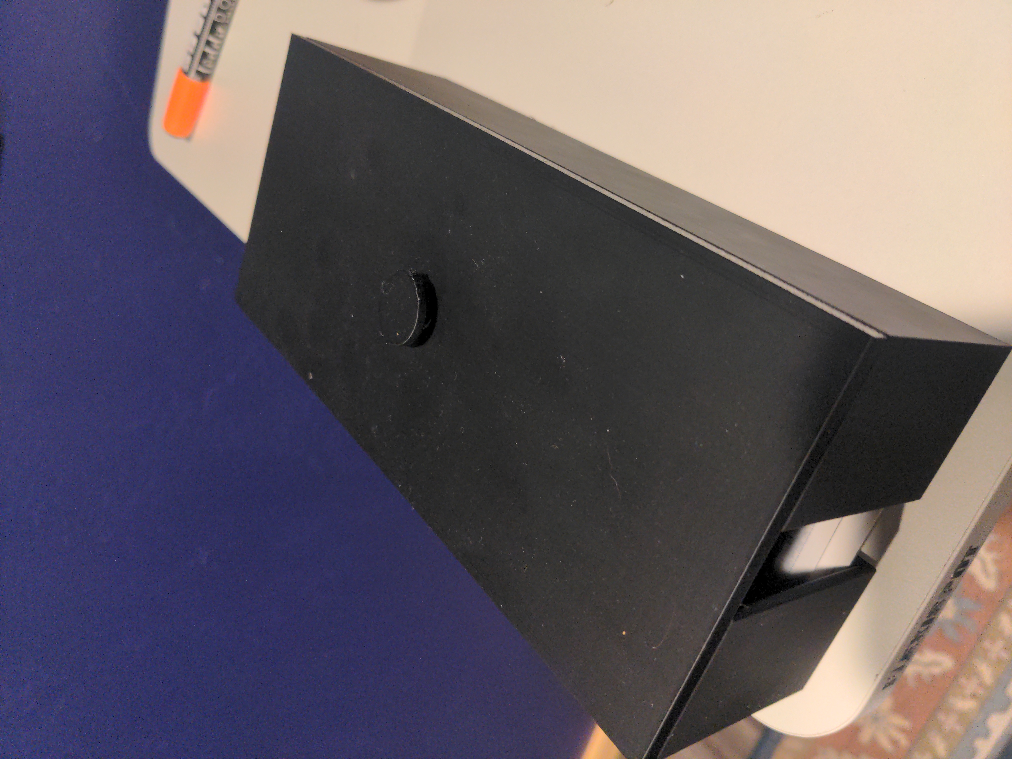 Check/Cheque Box