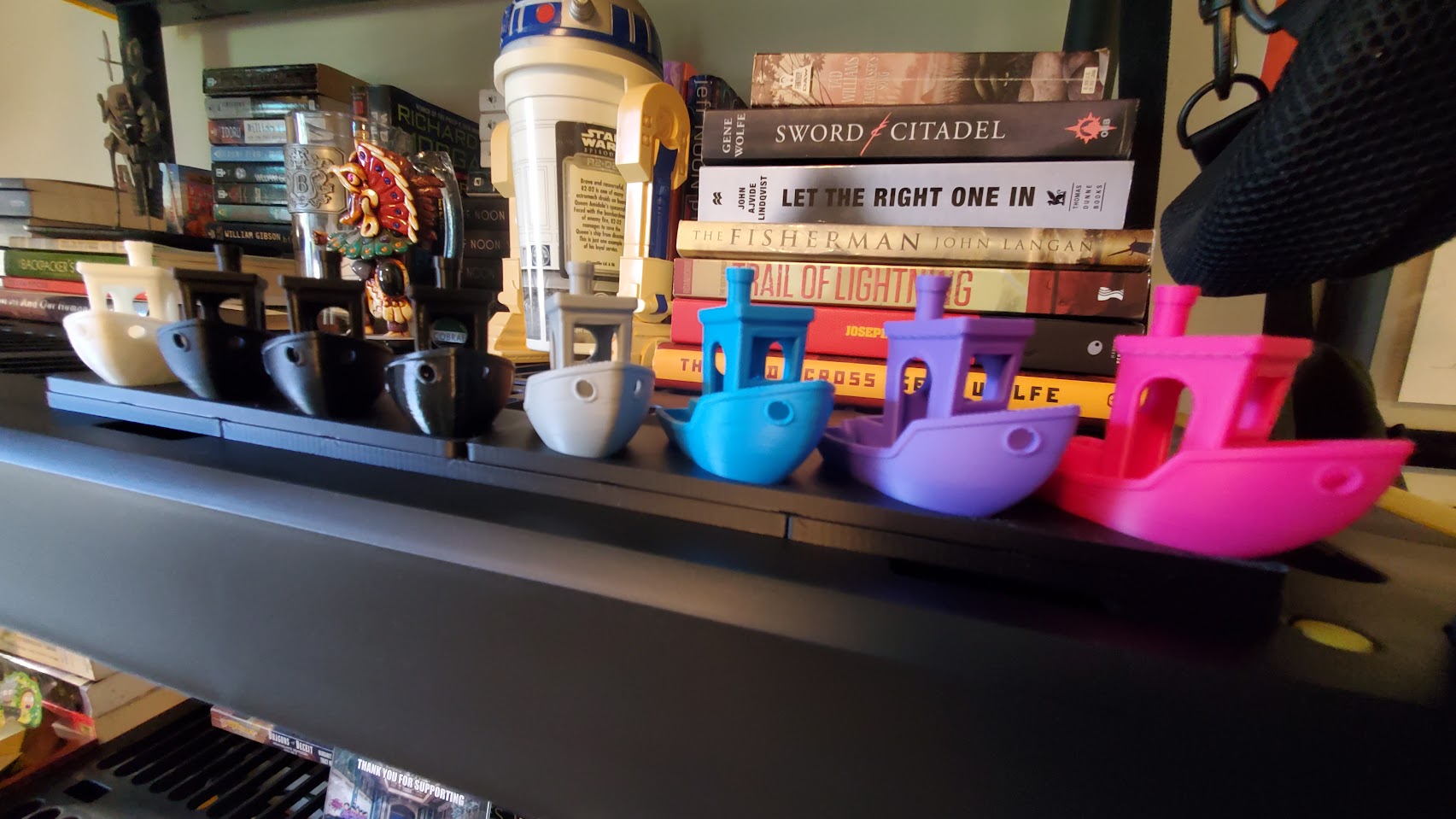 Miniatura 8 do modelo 3D Gridfinity 3D Benchy display tiles + generator!