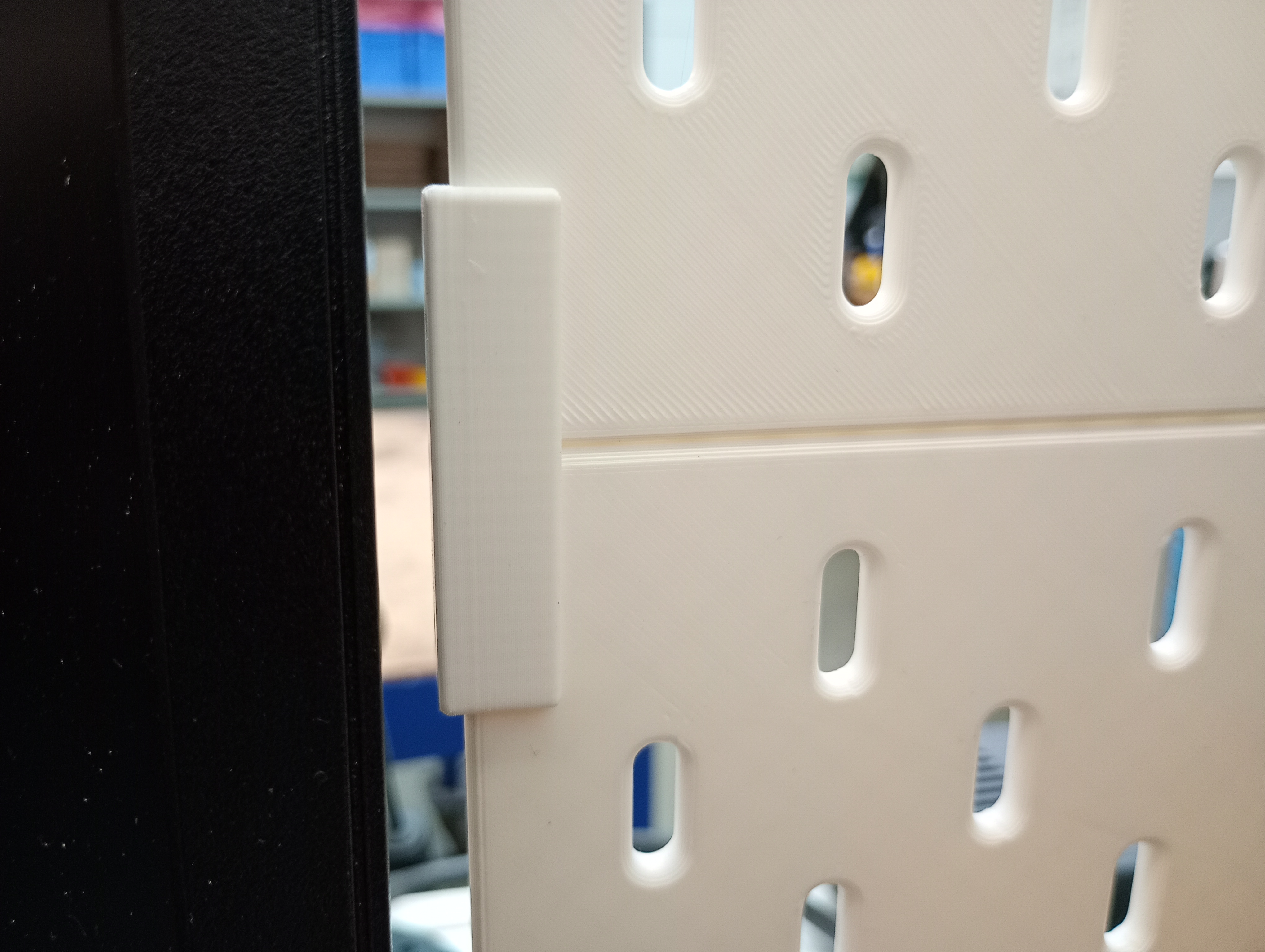 U profile to connect IKEA boards