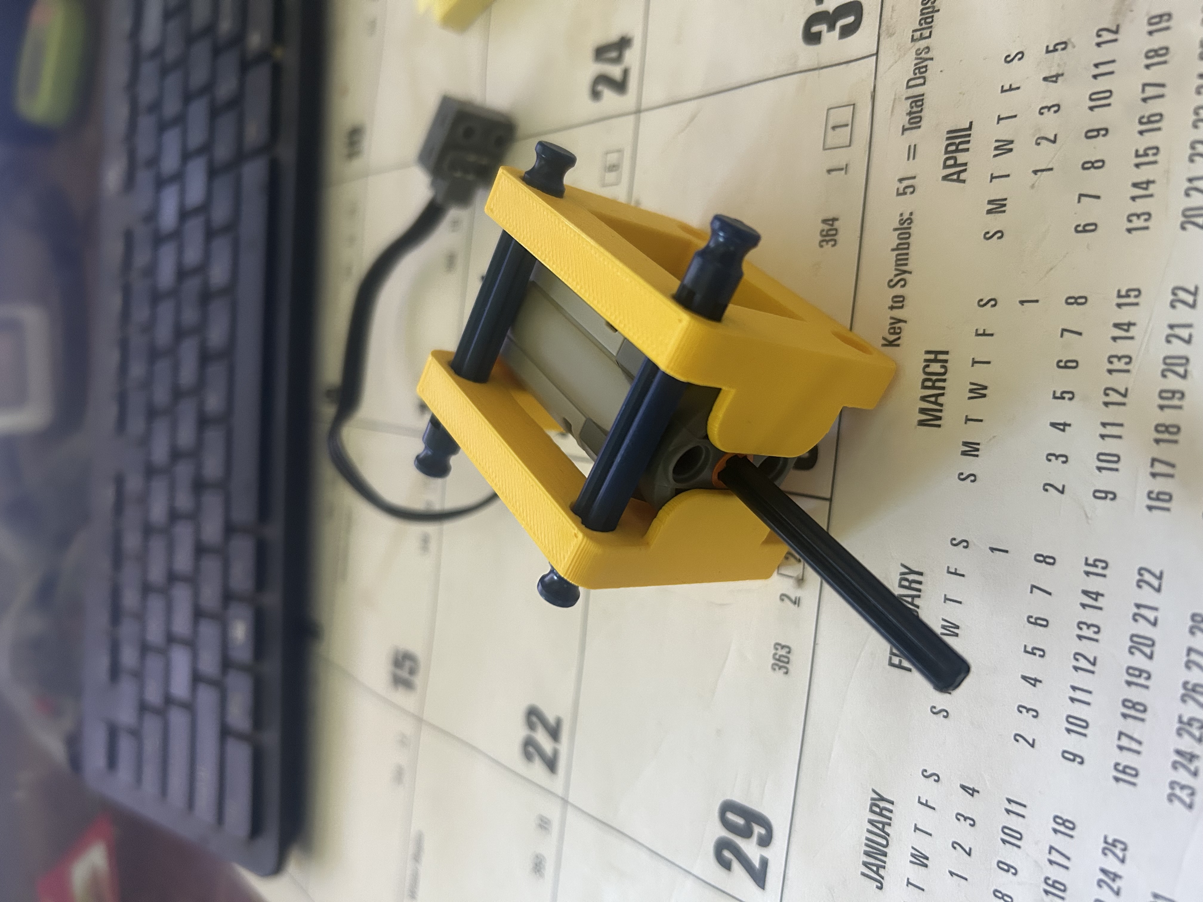 knex to technic M motor adapter