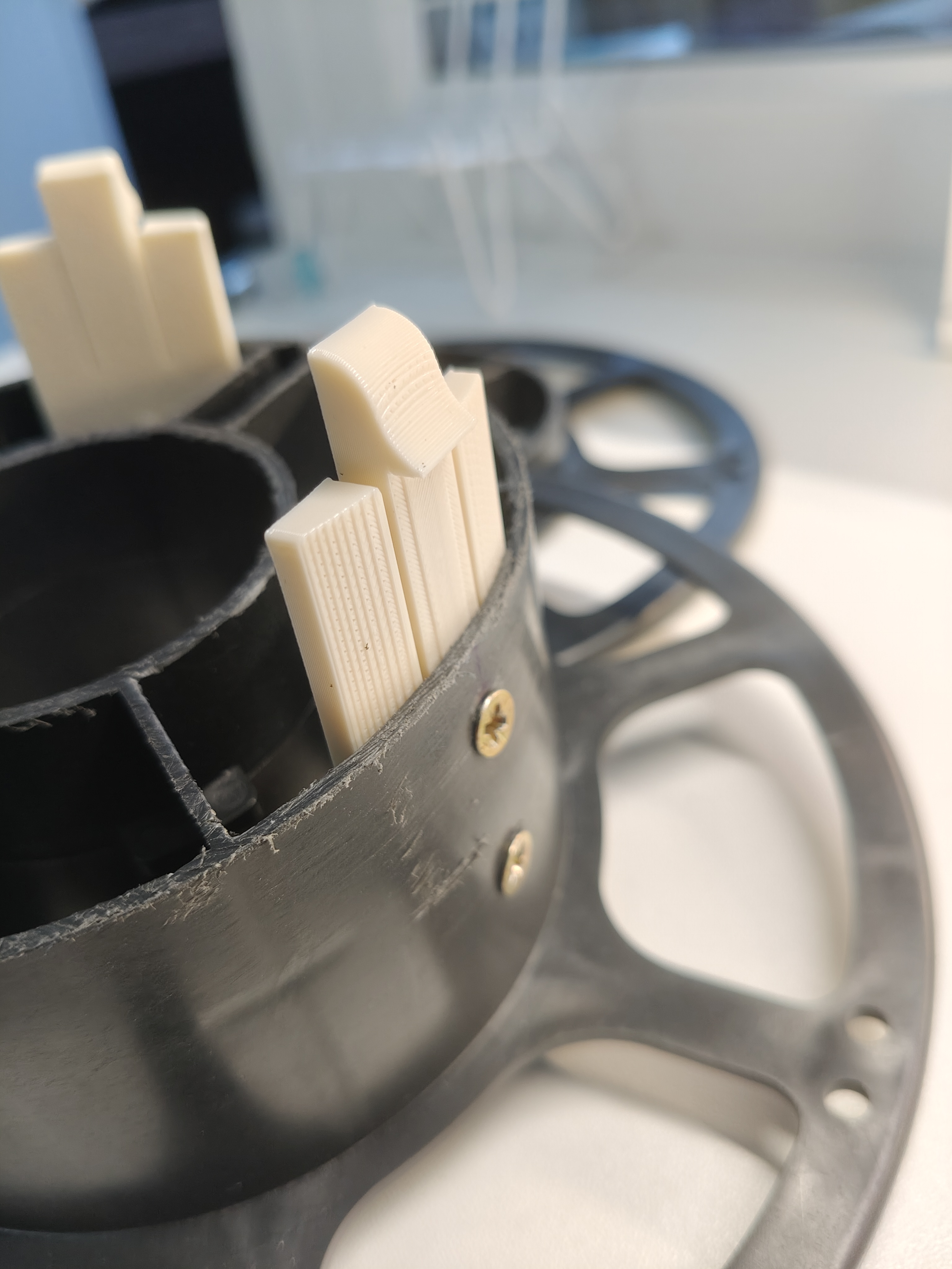 Miniatura 2 do modelo 3D Split Spool Connector (Experimental Version)
