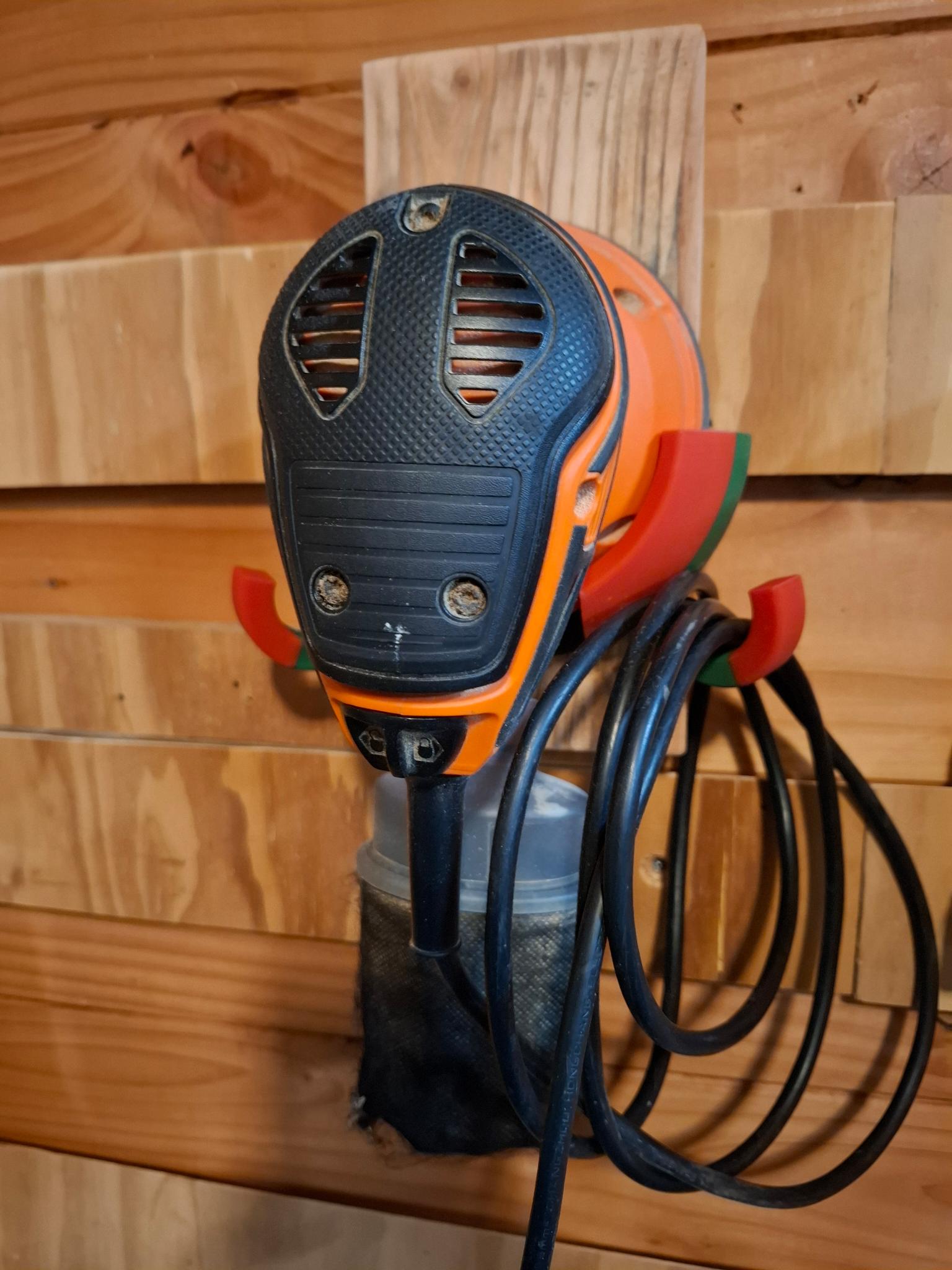 Black and Decker sander hanger