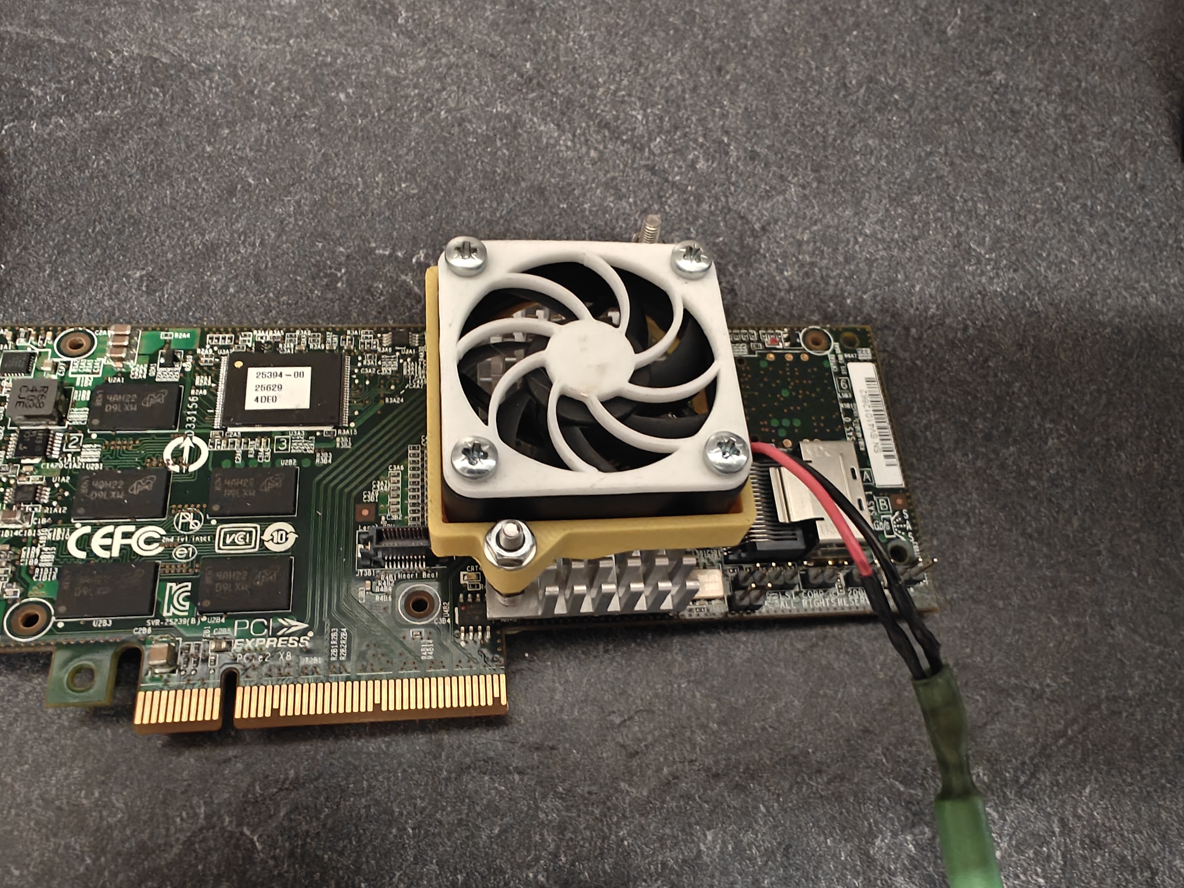 3Ware 9750 RAID controller 40mm fan mount