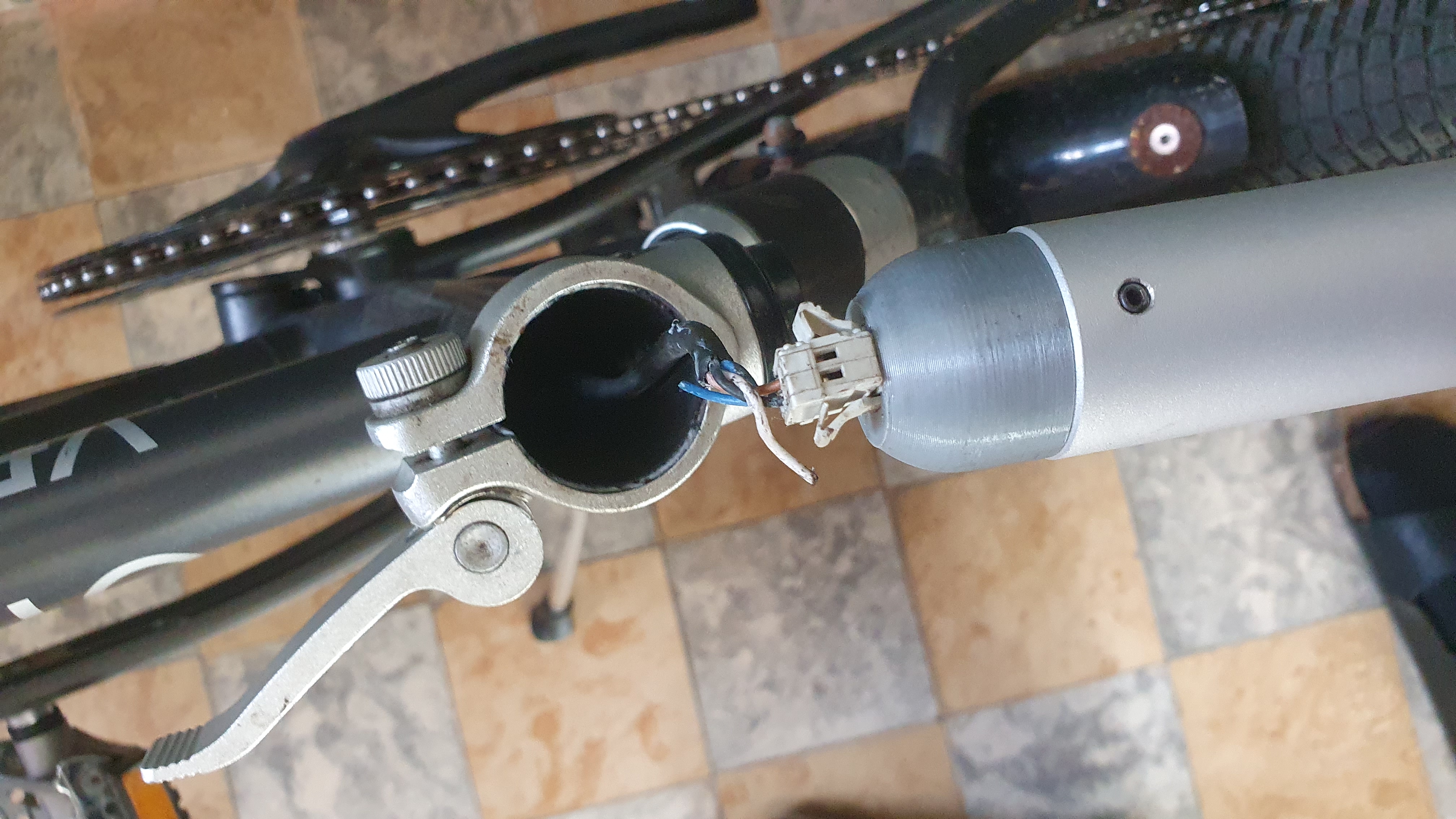 Seatpost battery - Compatible with VELLO bike