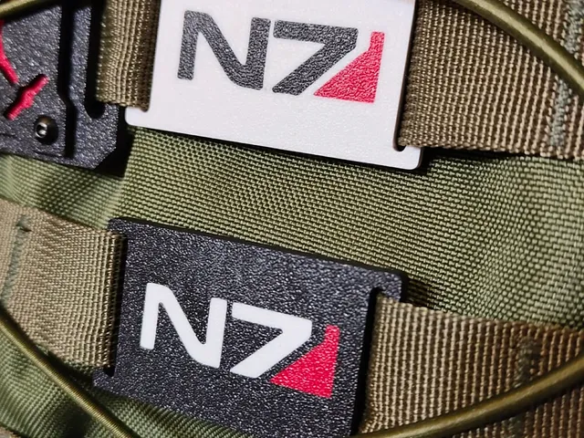 AMS/Multicolor N7 Molle Tag