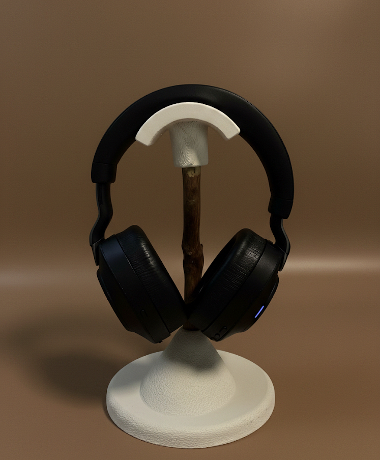 Elegant natural vibe headphone stand