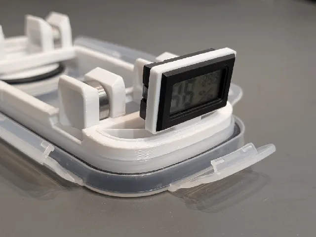 Modular hygrometer holder, for Ultimate Cereal Filament Drybox