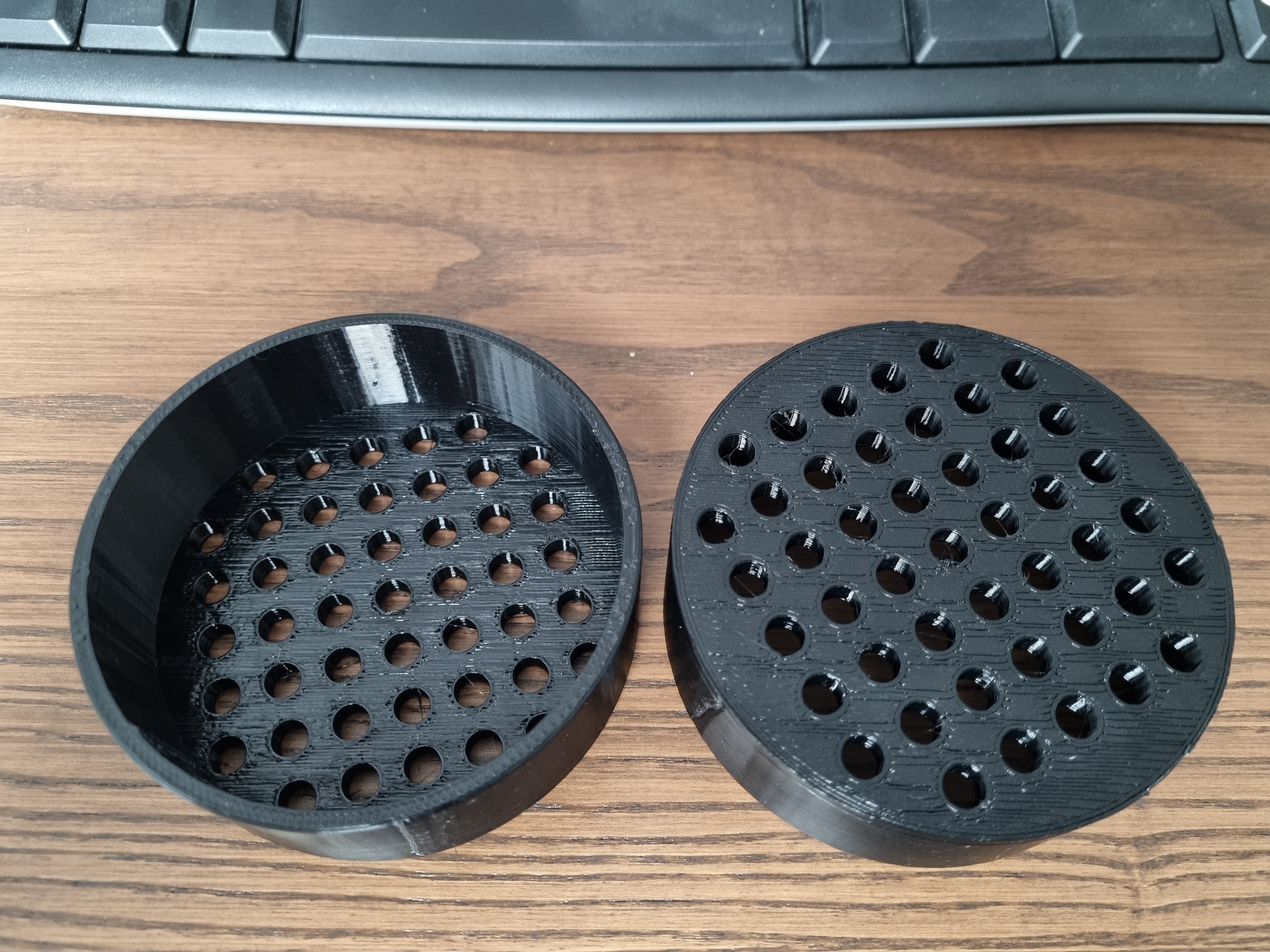 Tube cap 80mm with holes for drainage pipe