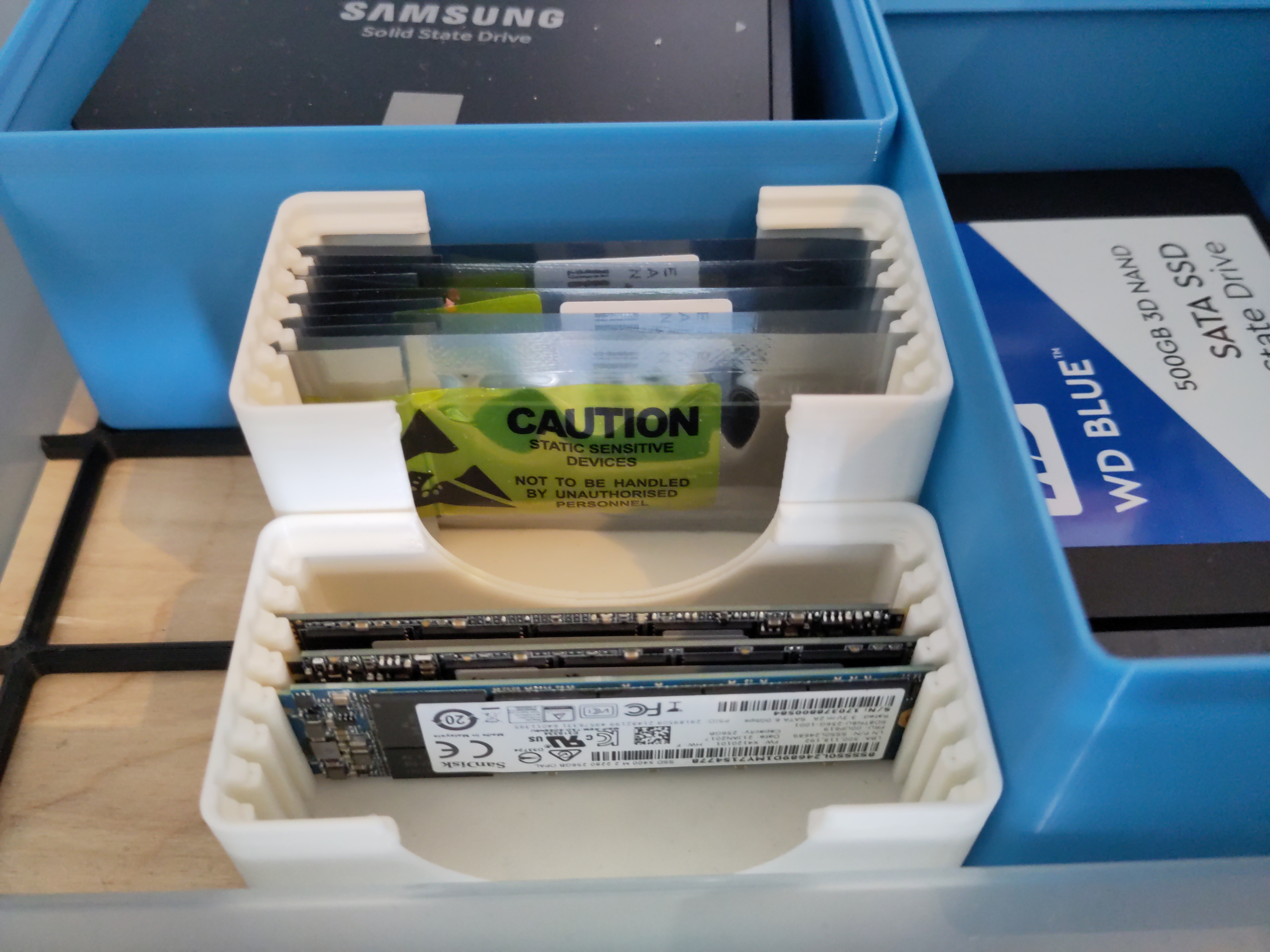 Gridfinity M.2 SSD 22 x 80 storage, stackable