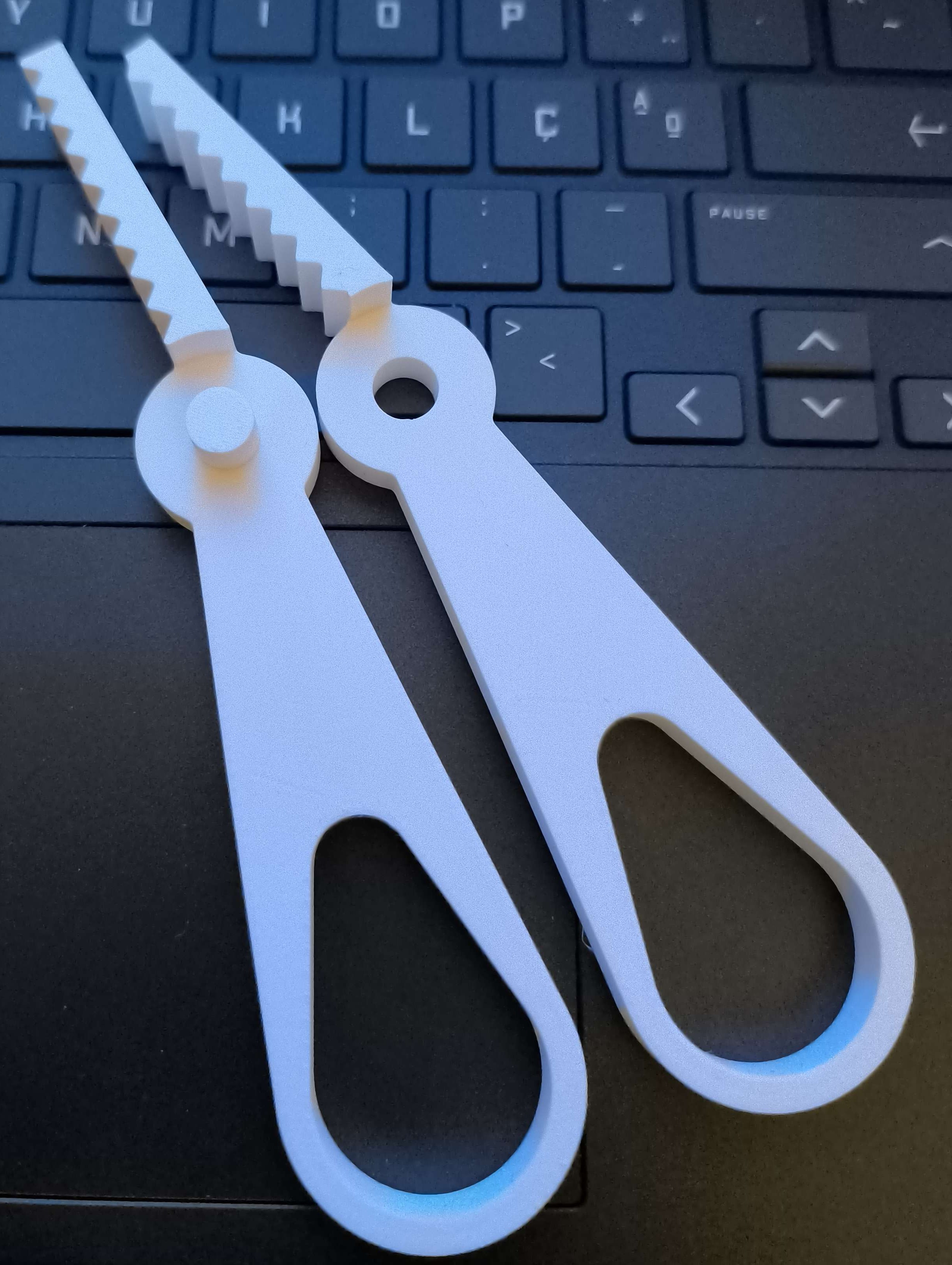Basic pliers