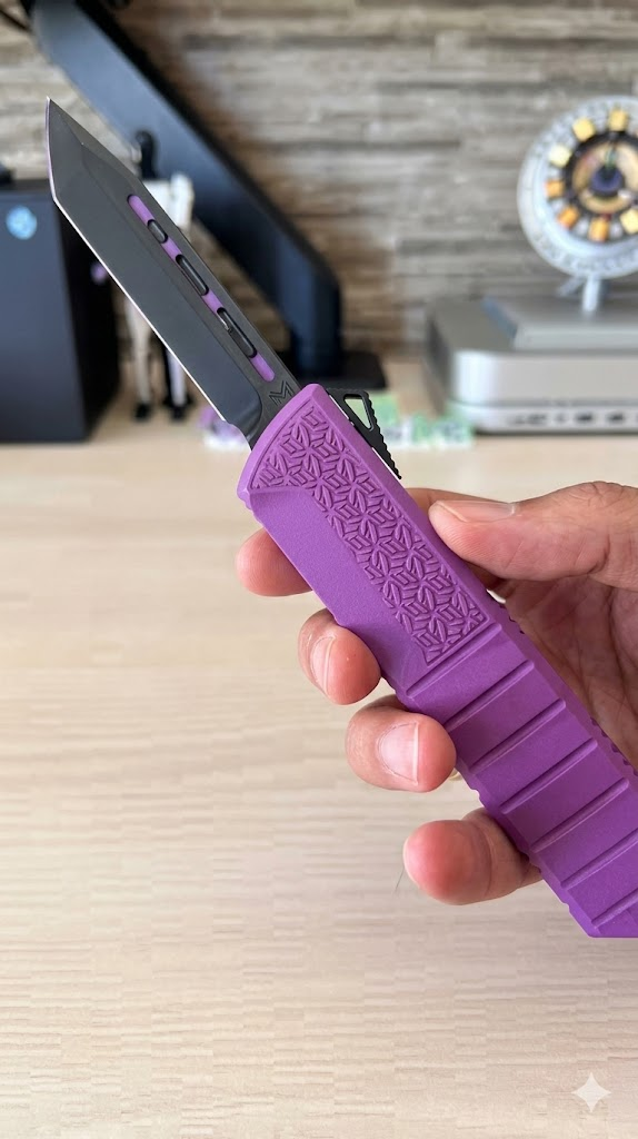OTF Knife (Out-The-Front) – Mechanical Model