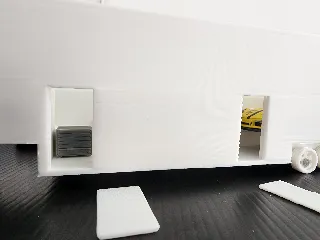 Hotwheels Race Car Hauler 1:64