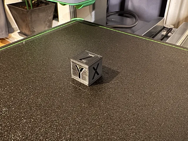 XYZ cube