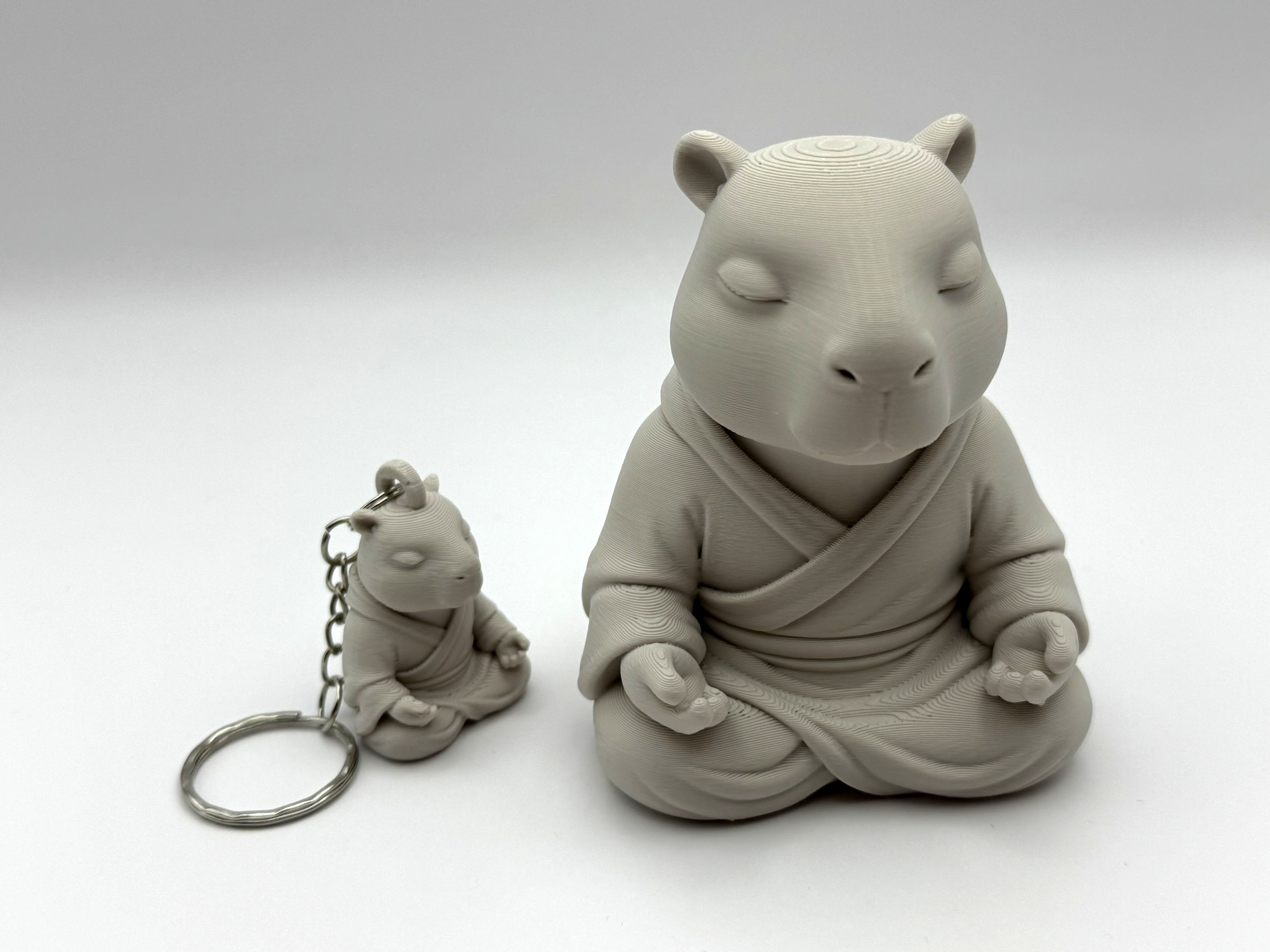 Miniatura 7 do modelo 3D Capybara Monk & Keychain