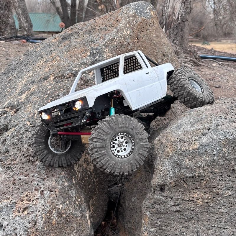 Body Mounts for 1/10 Toyota Comp Body on Traxxas TRX4 by HB | Download ...