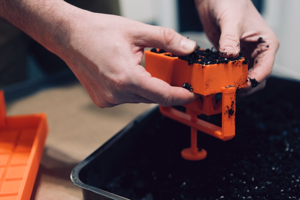 Soil block maker for seeds — miniatura 10