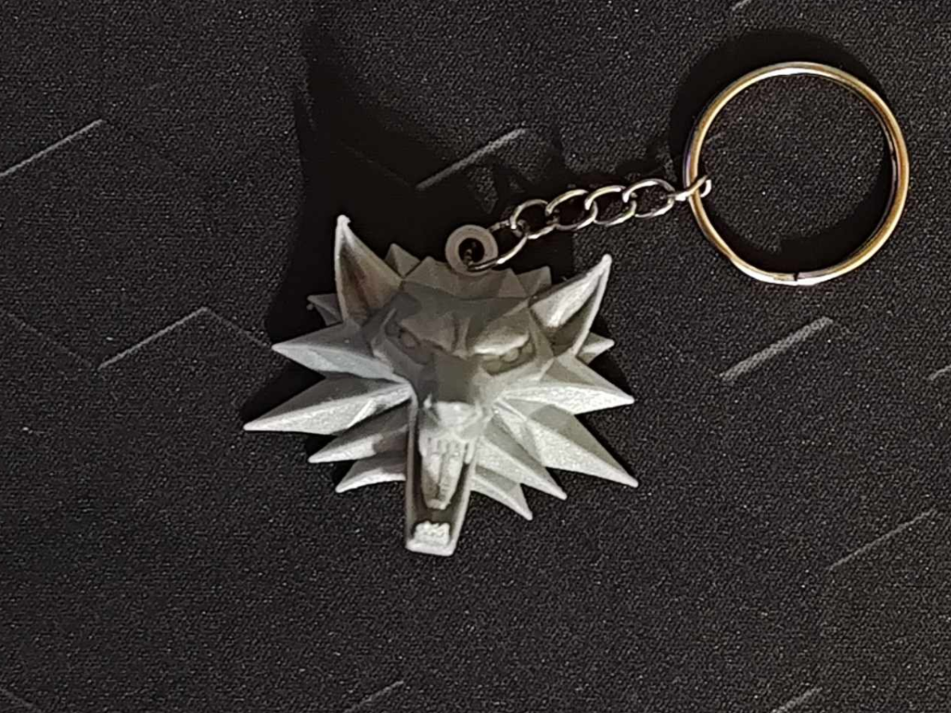 Miniatura 4 do modelo 3D The Witcher Medallion