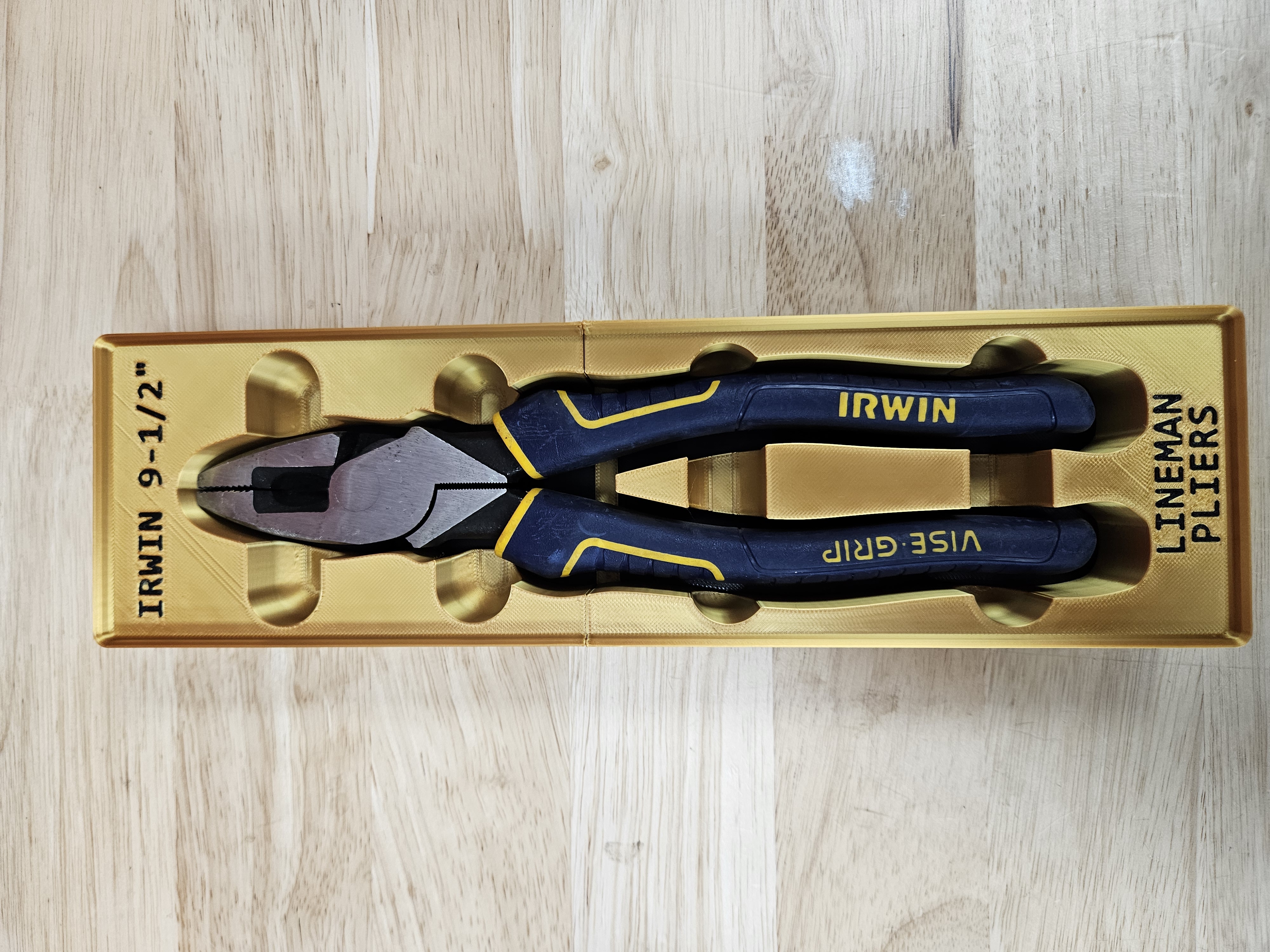 Irwin 9.5" Lineman Pliers Gridfinity