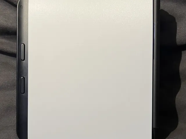 Protective cover for Tolino Vision Color