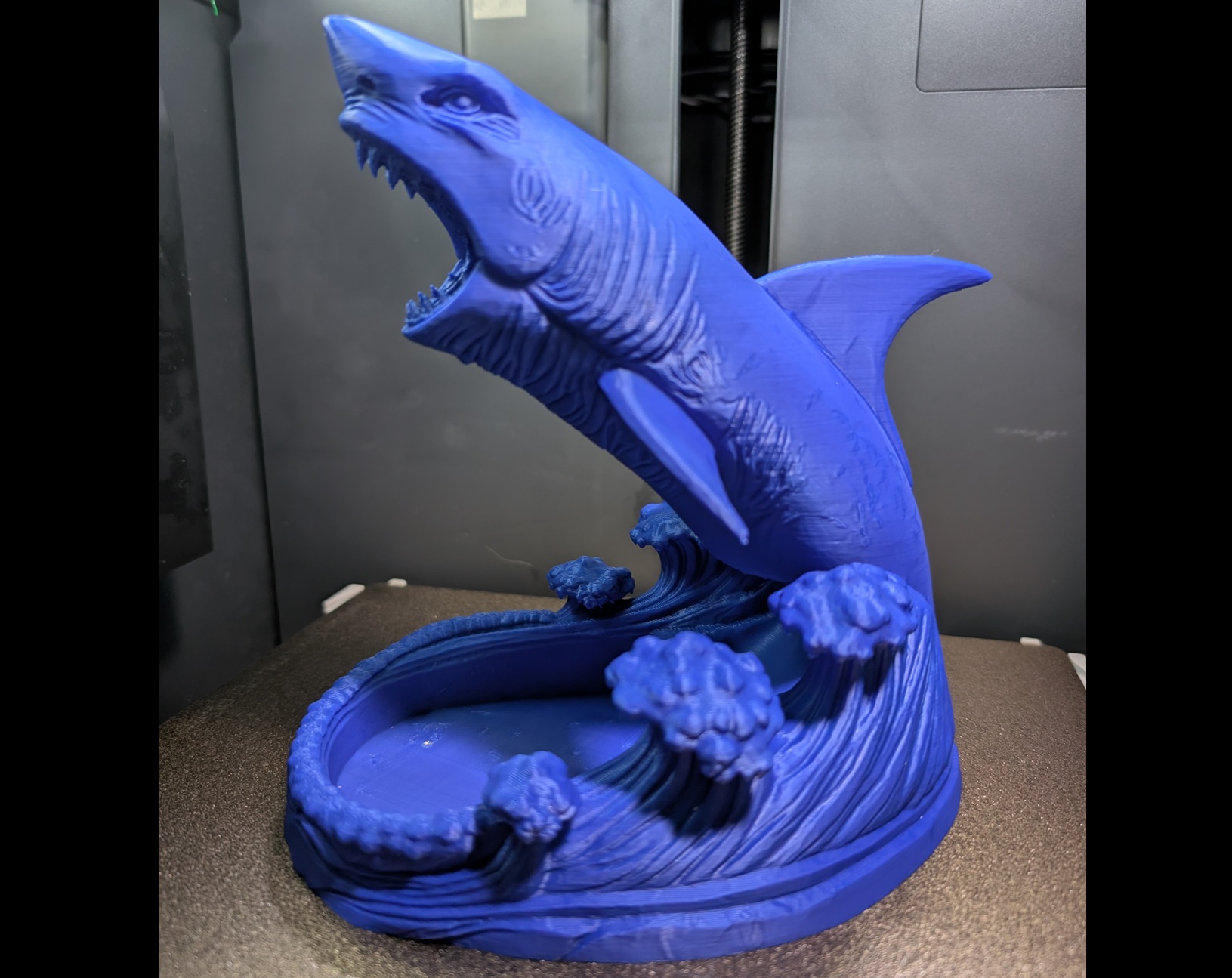 Jaws shark dice tower