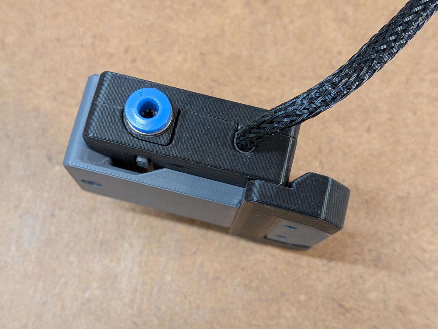 Miniatura 8 do modelo 3D TurtleNeck PLUS - Magnetic Mount and Cable Cover (for BoxTurtle)