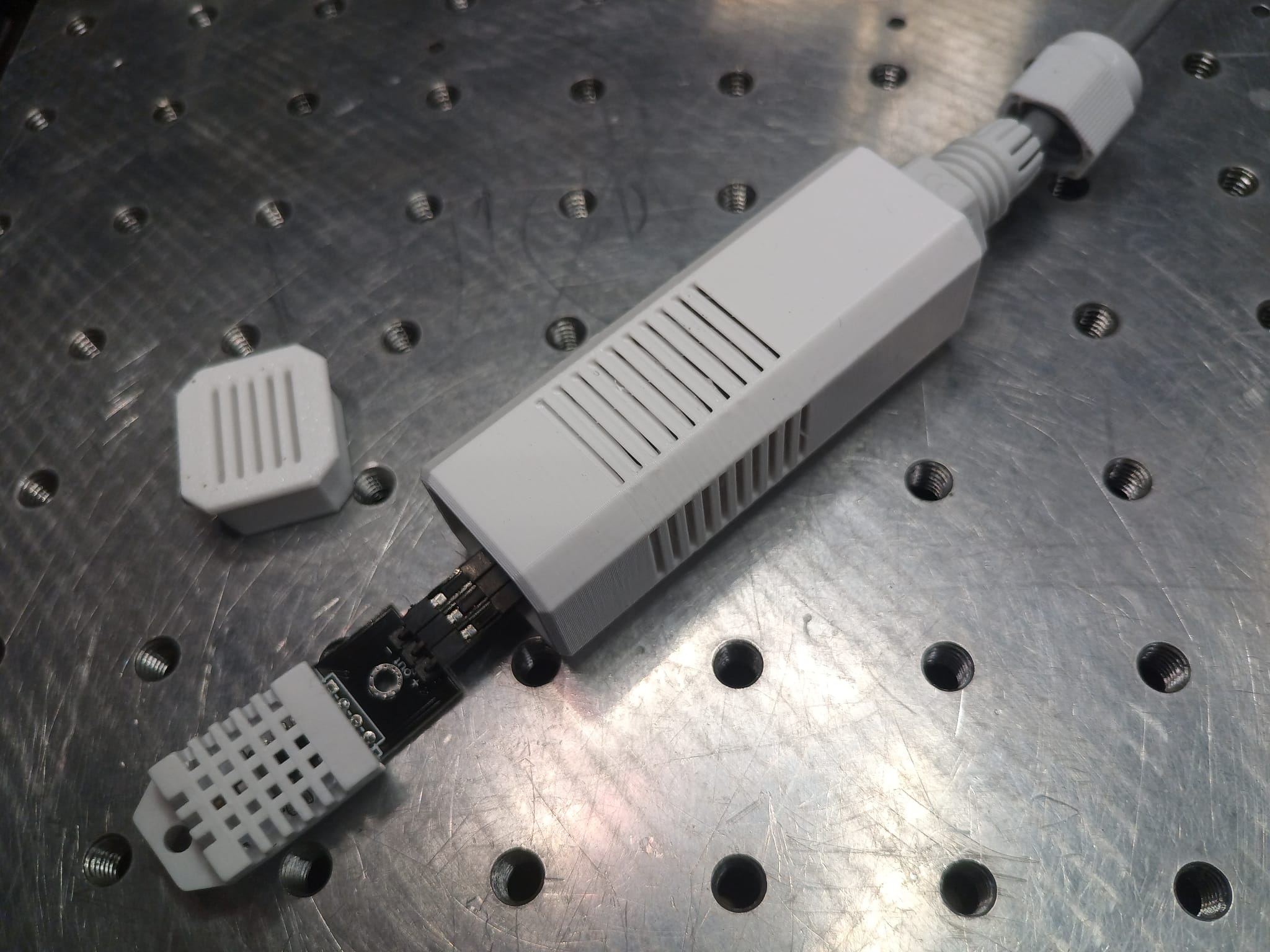 DHT sensor case
