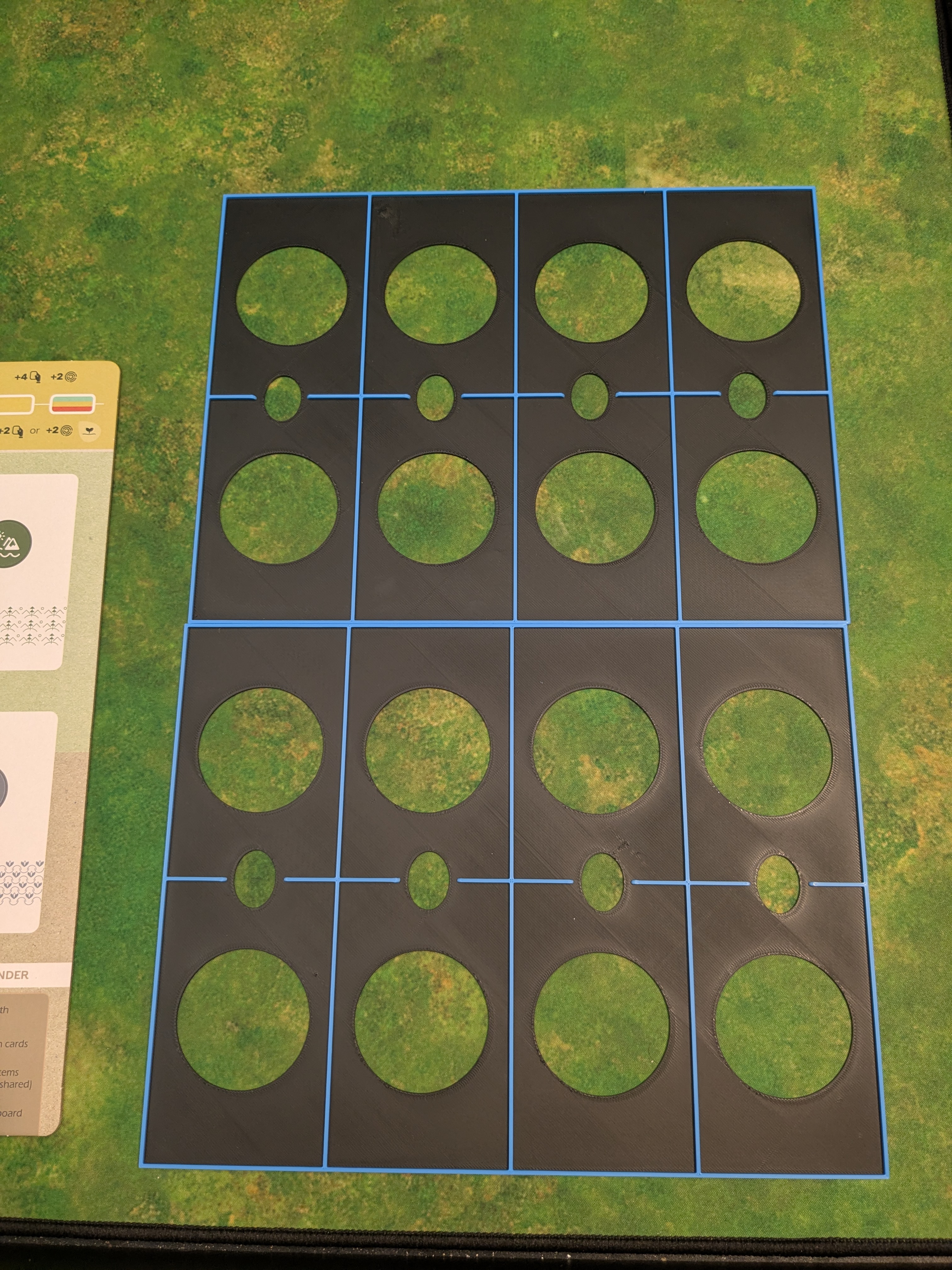 Earth Insert - Player Trays with Finger Holes