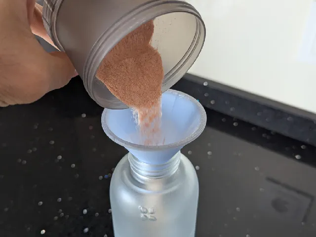 Mess-Free Powdered Drink Funnel