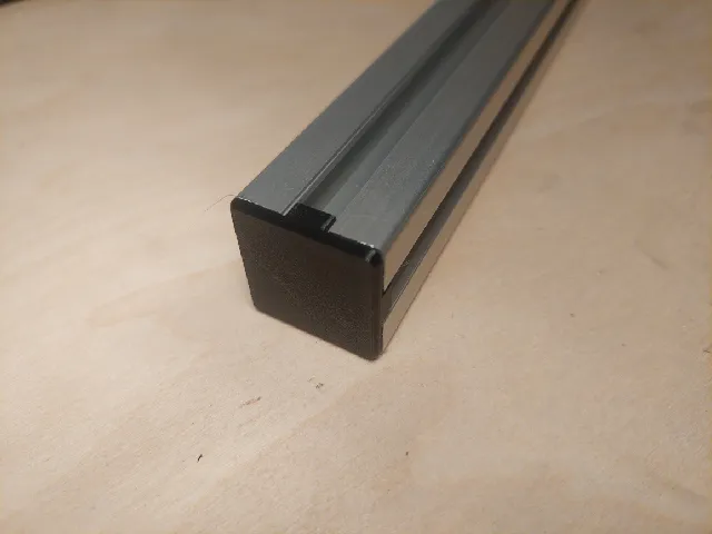 Cover for 30x30 T-slot aluminum profile