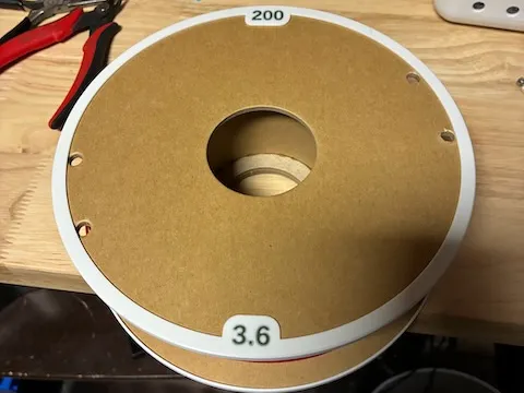 Configurable Cardboard Spool Adapter