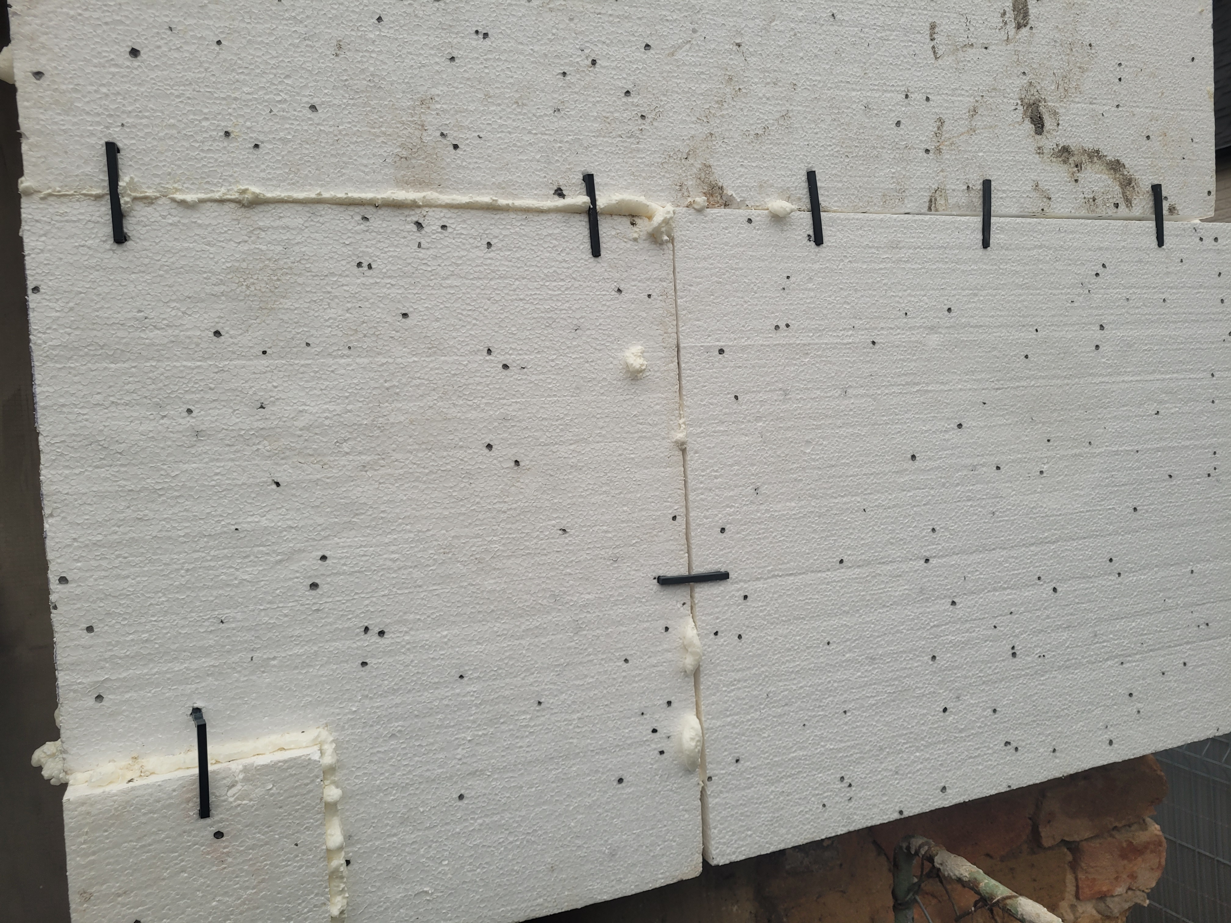 Holder for PS insulation — thumbnail 2