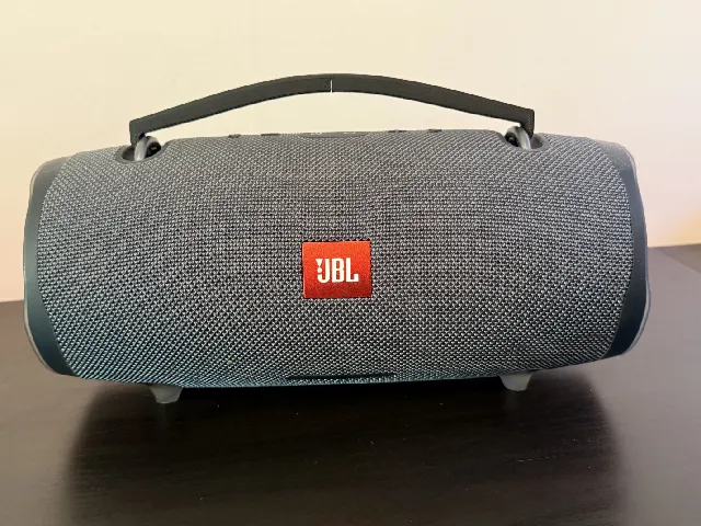 JBL Xtreme 2 -  Handles