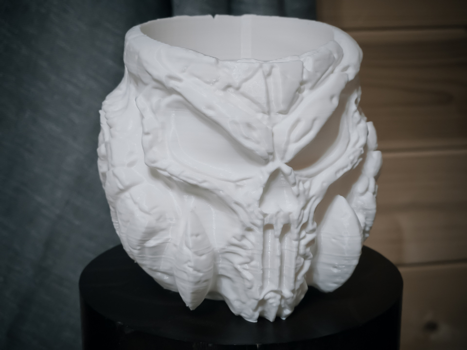 Demonic Skull Flowerpot, vase DOOM style for Halloween