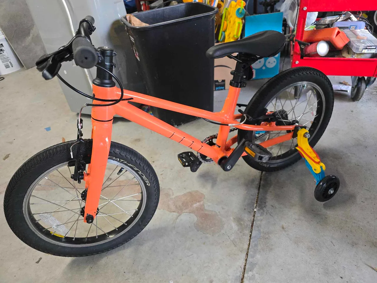 Specialized Jett 16 Adapter by Alejandro Merizalde | Download free 