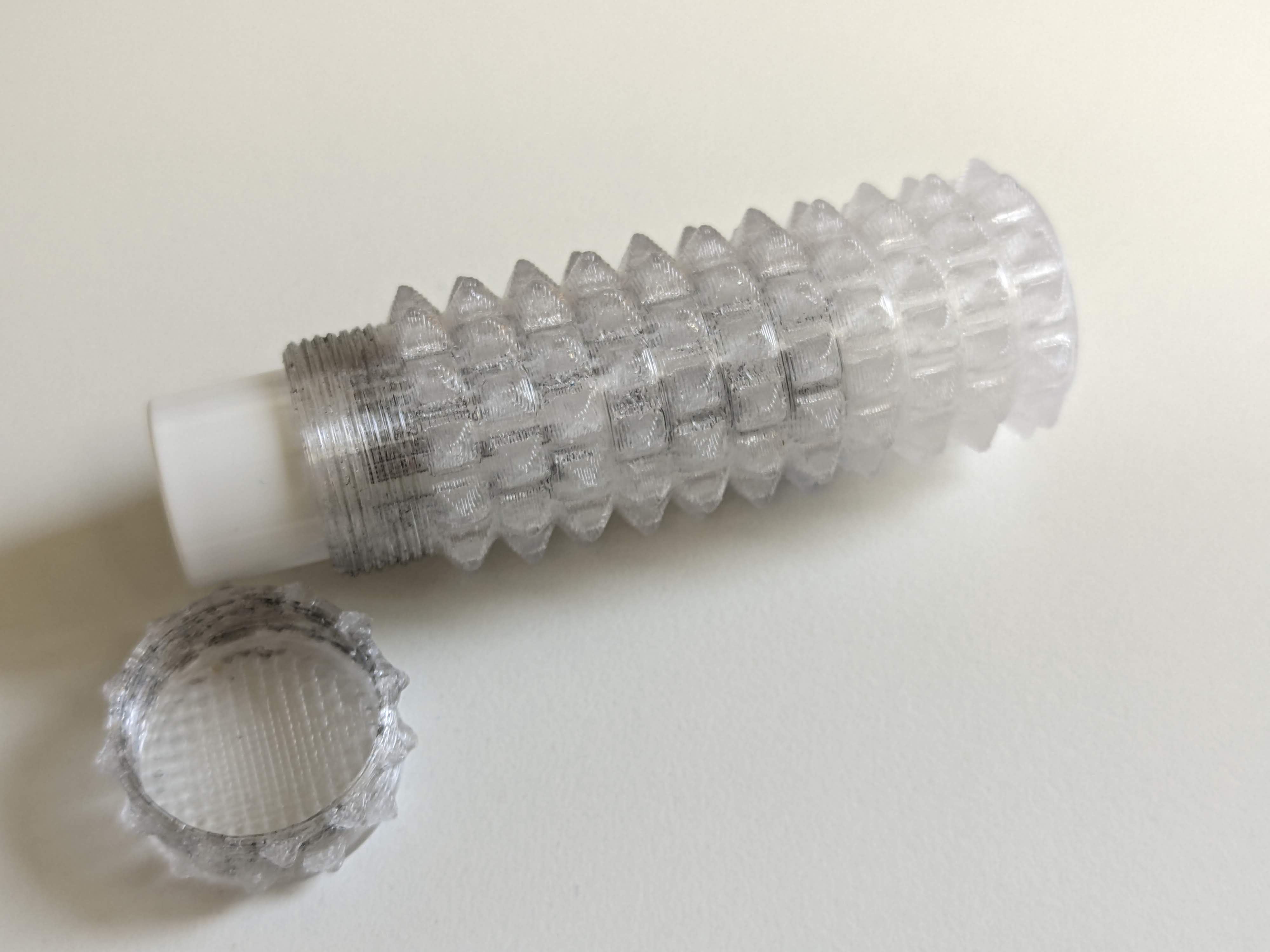 Lipstick box with screw on cap