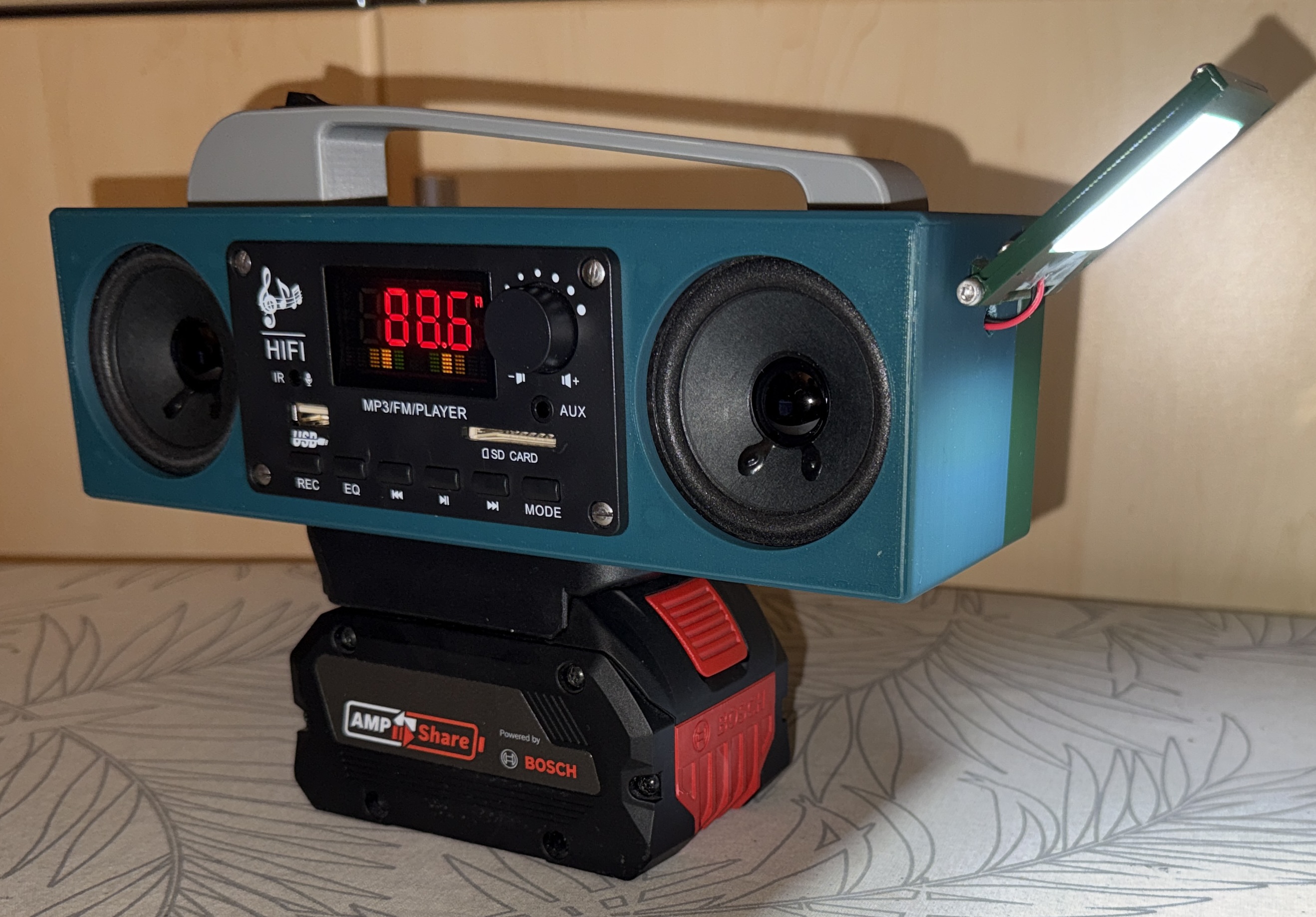 Emergency Radio for Bosch 18V Professional Battery