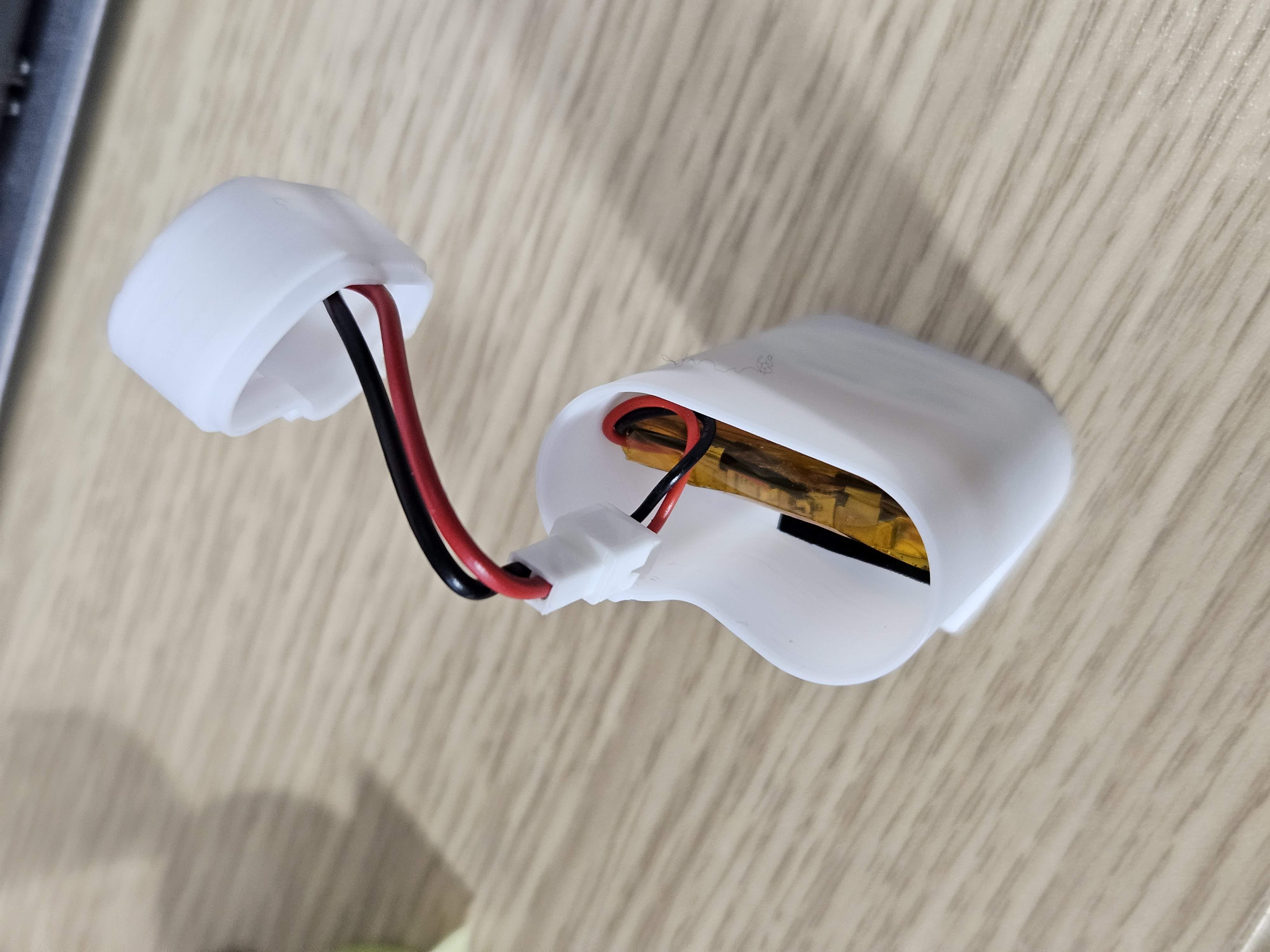Miniatura 9 do modelo 3D Battery case for SwitchBot Lock Pro