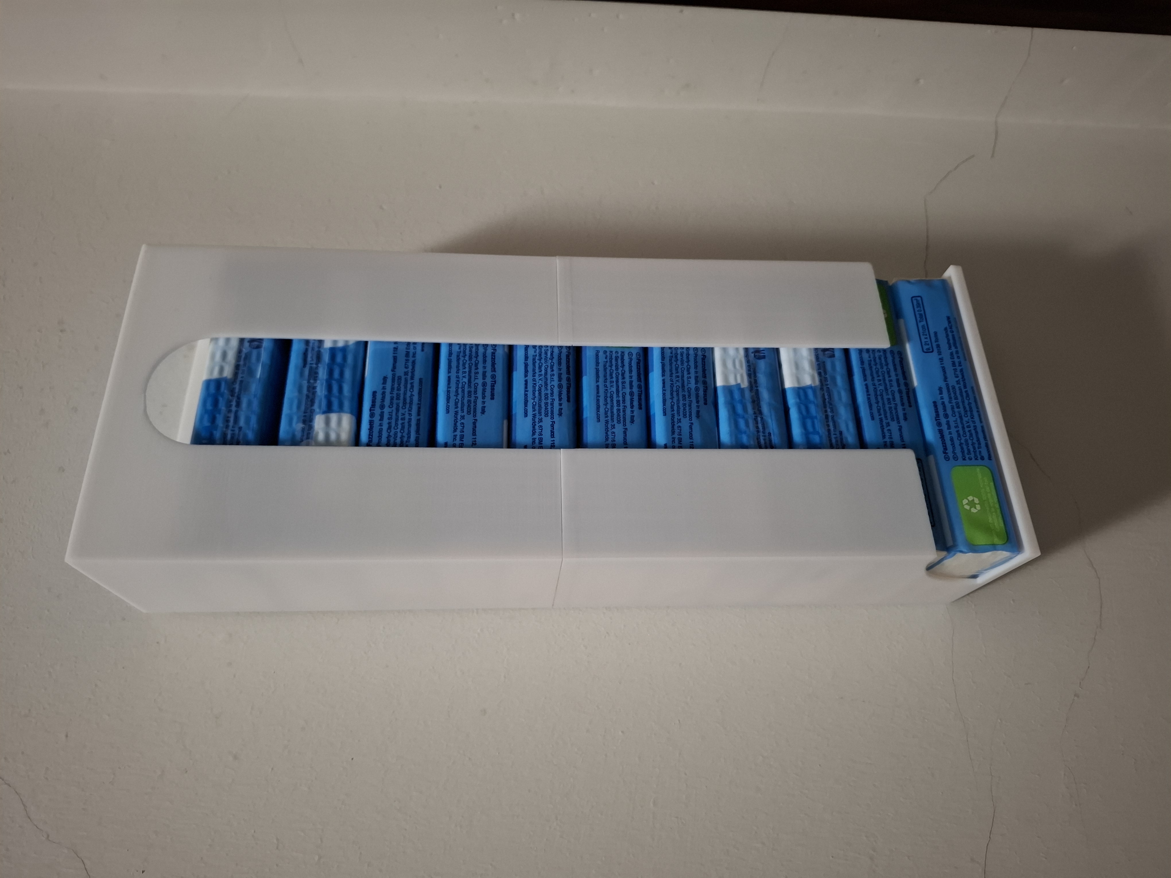 Dispenser tissue packet