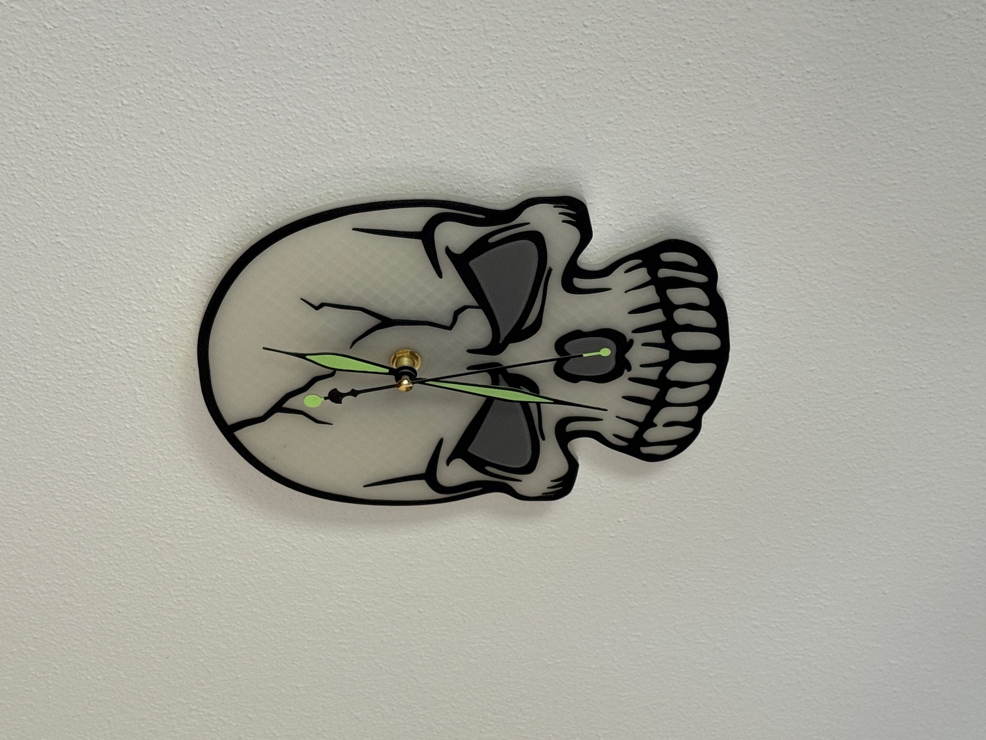Miniatura 4 do modelo 3D Skully wall clock