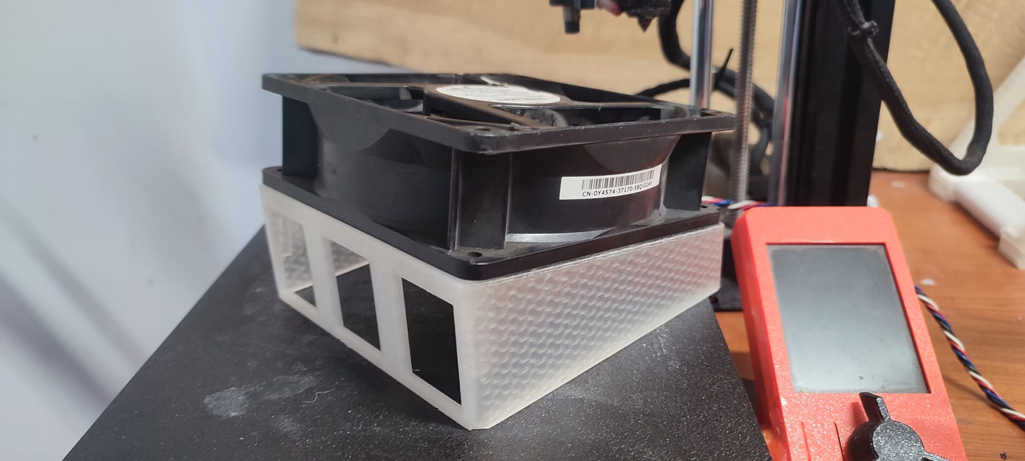 Simple Easy to Print Solder Fume Extraction for 120mm fan