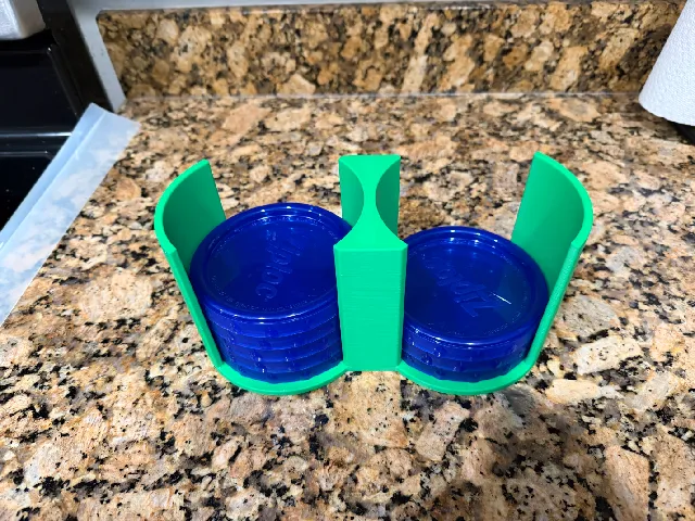 Ziploc container lid holder