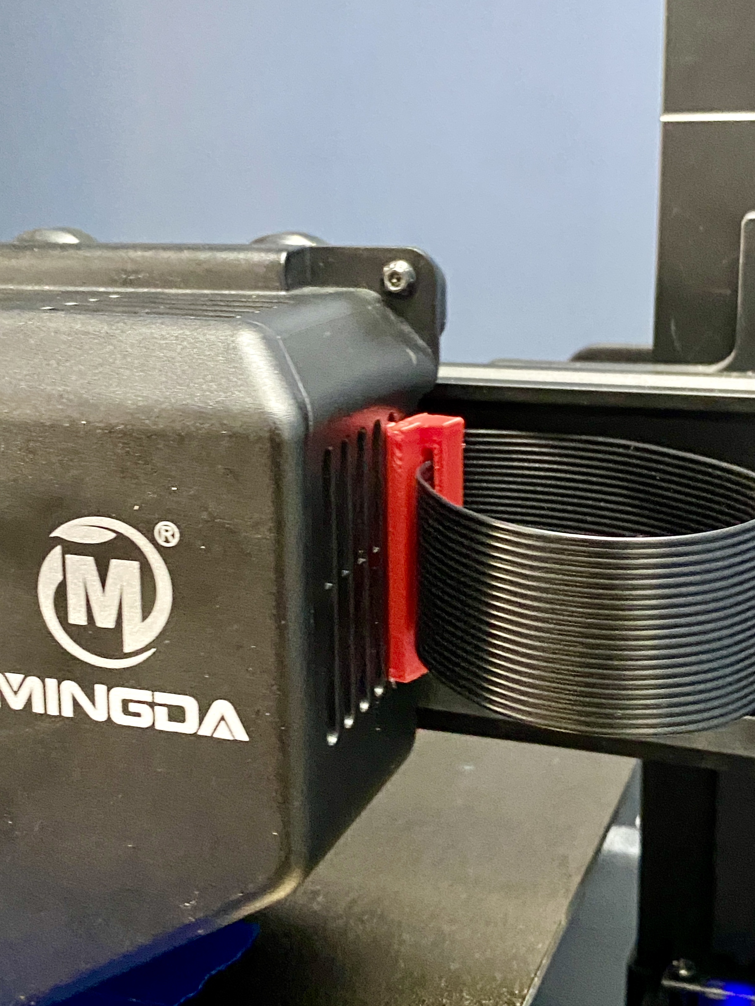 Mingda Magician X: X-axis Ribbon Cable Strain Relief Bracket