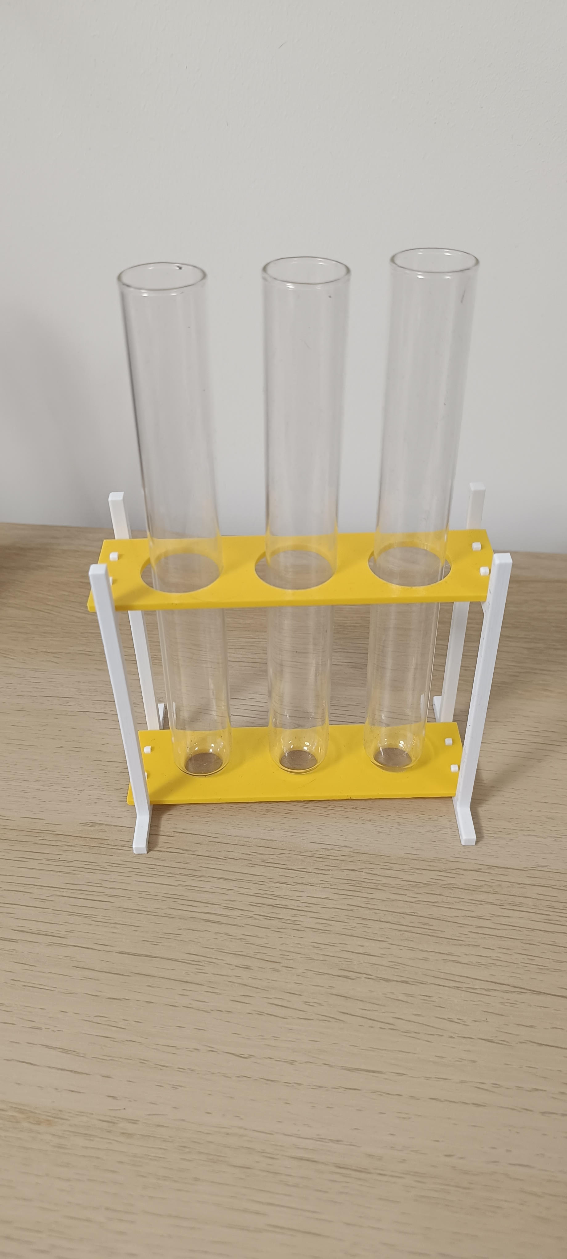 Holder for 3 test tubes, flat print, no supports needed