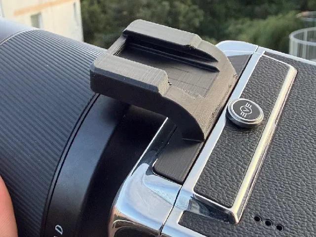 Hasselblad 907x Cold Shoe adapter