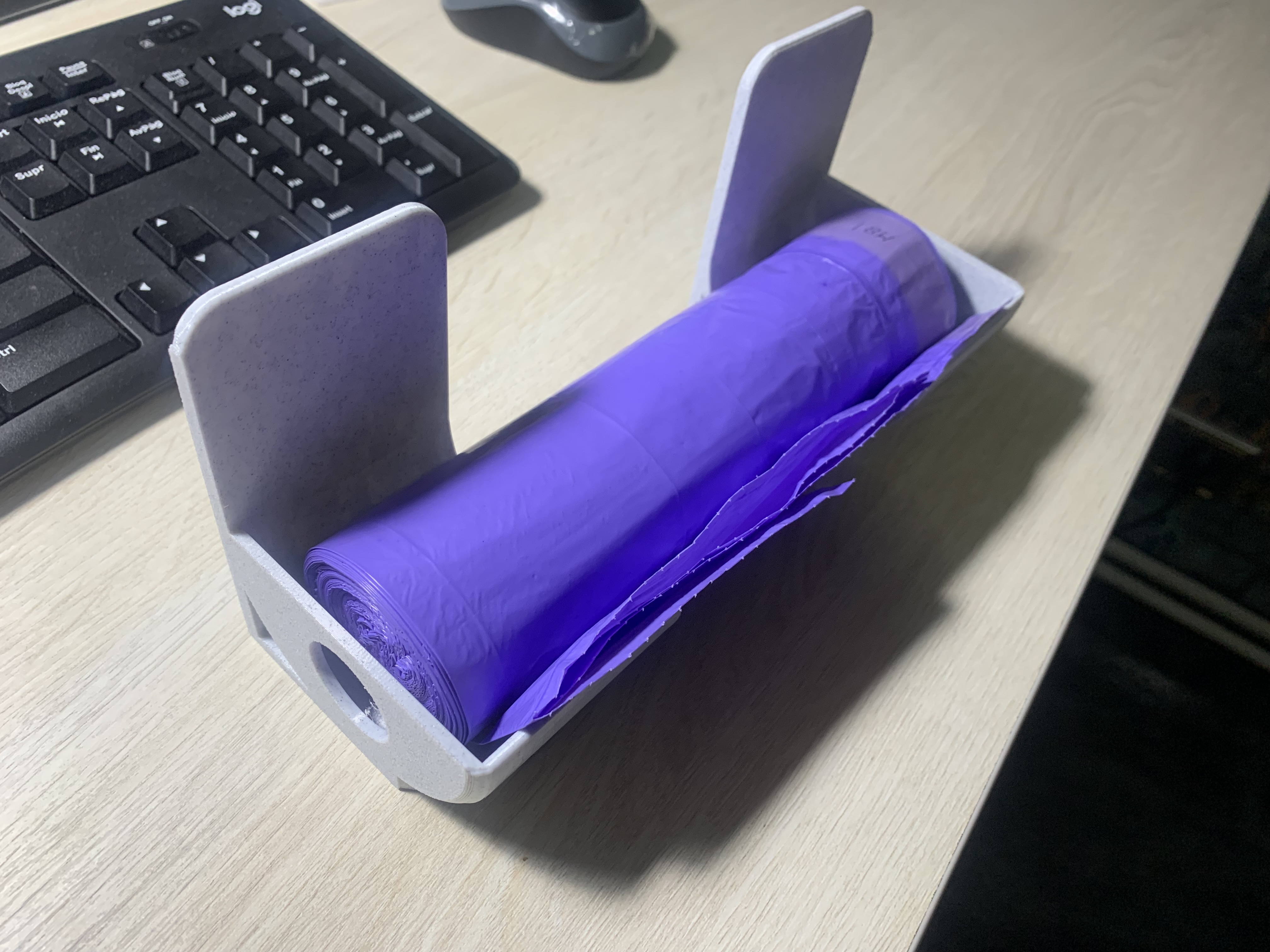 Soporte para bolsa de basura.