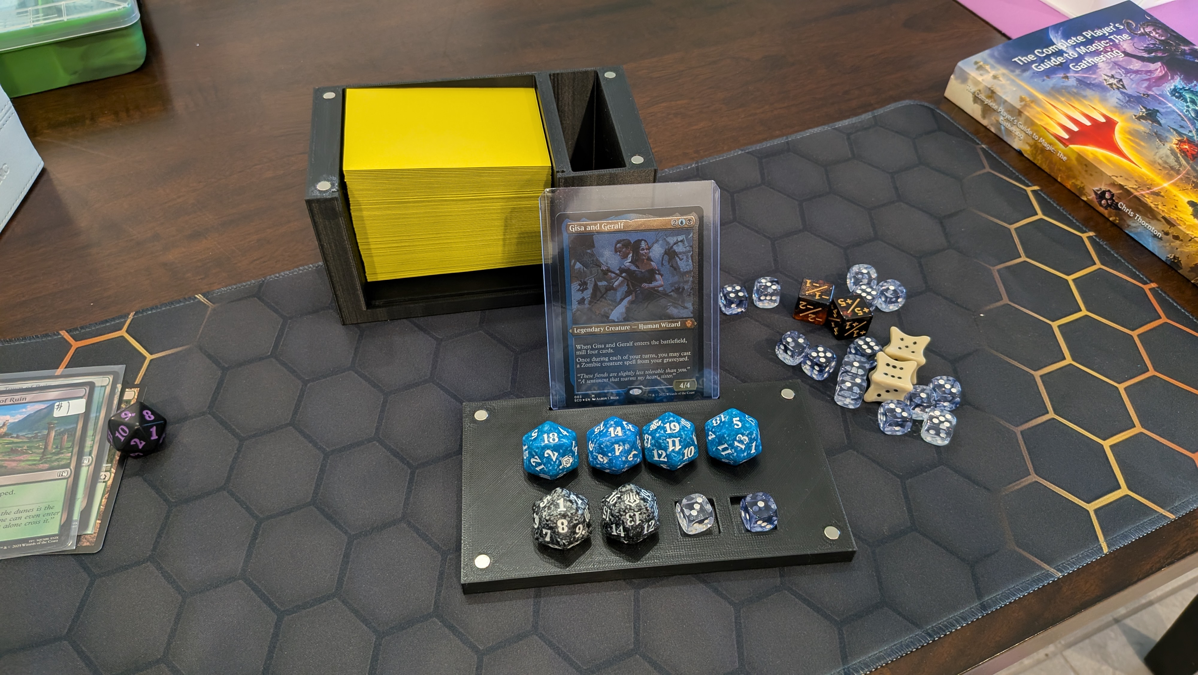 Miniatura 2 do modelo 3D MTG Commander Deck Case v2